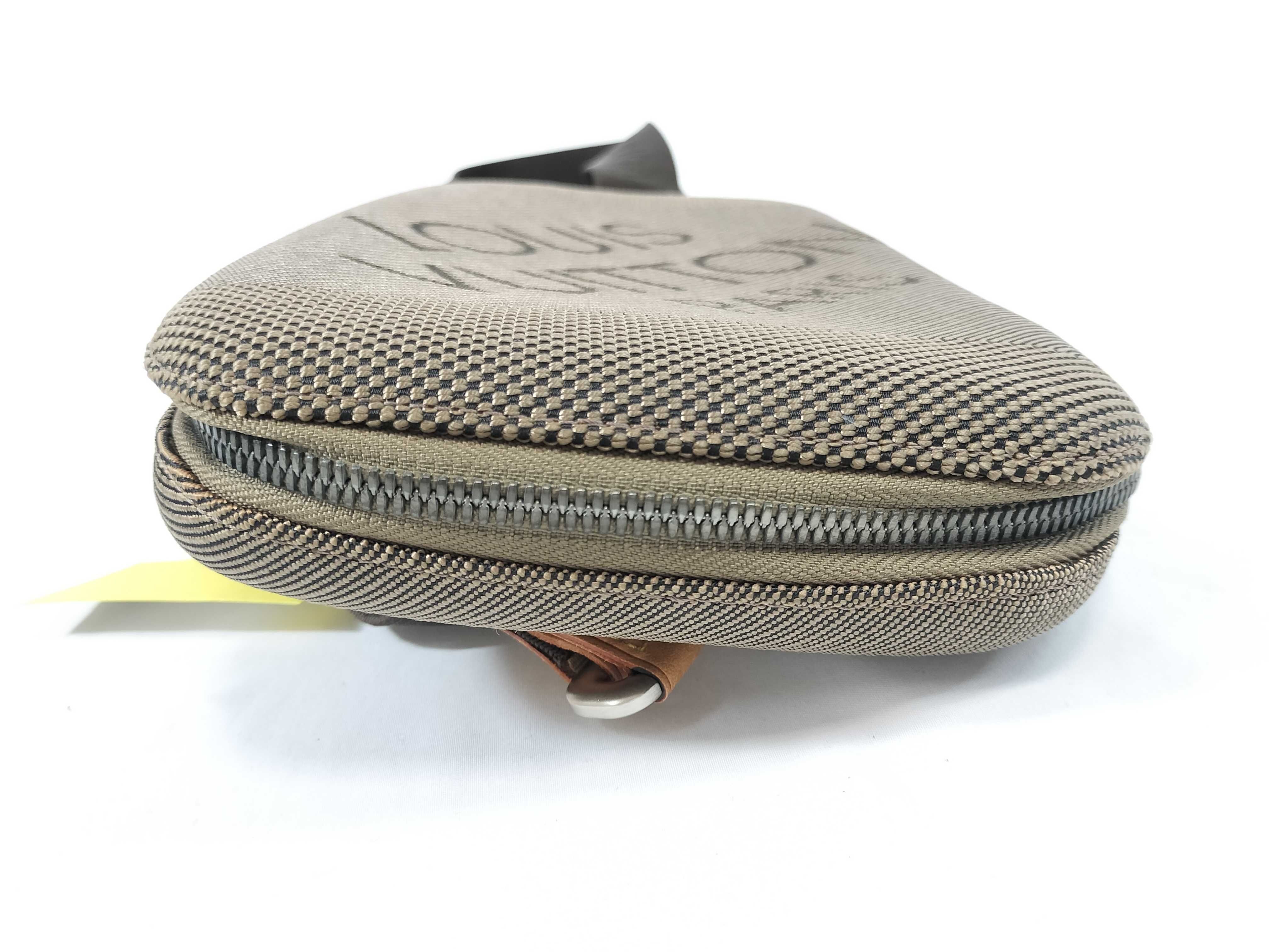 Damier Geant Maje Terre Body Bag M93501 Shoulder Bag — view 8