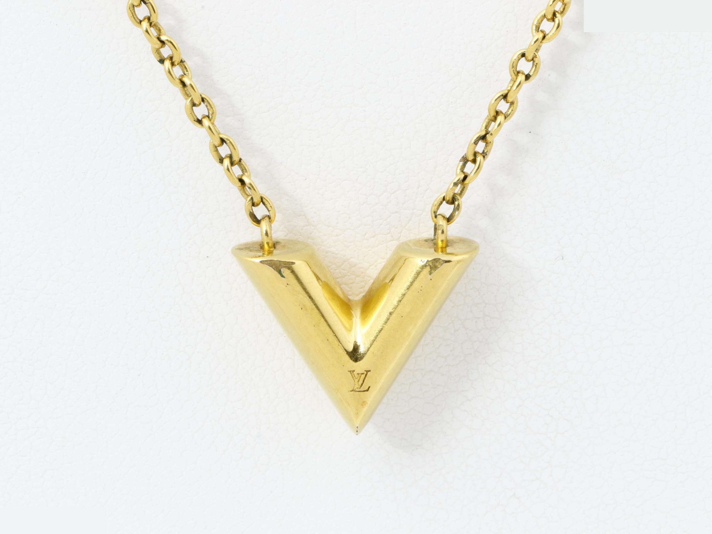 LV Essential V Necklace, 9.3g, 50cm