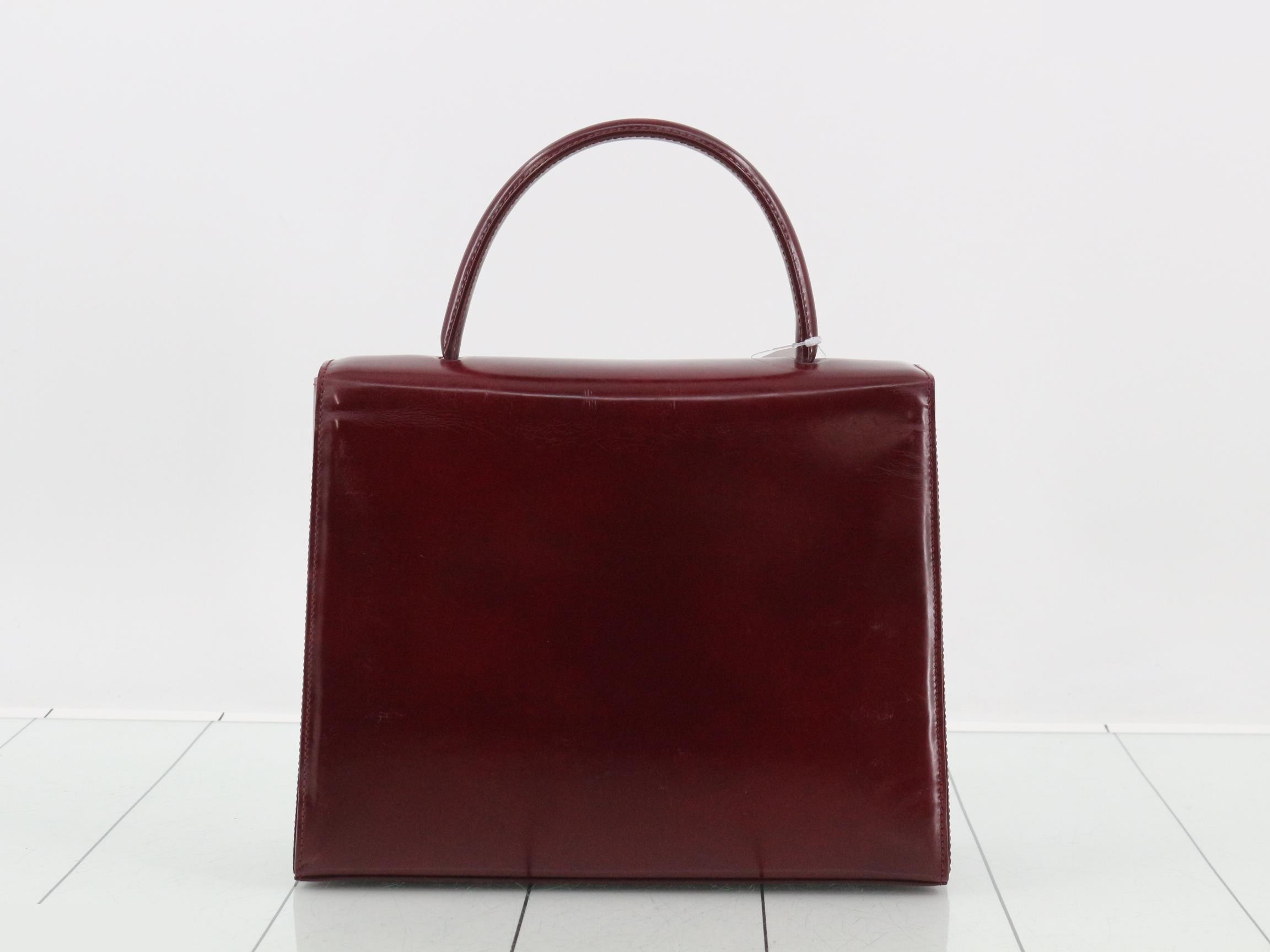 Patent leather — view 2