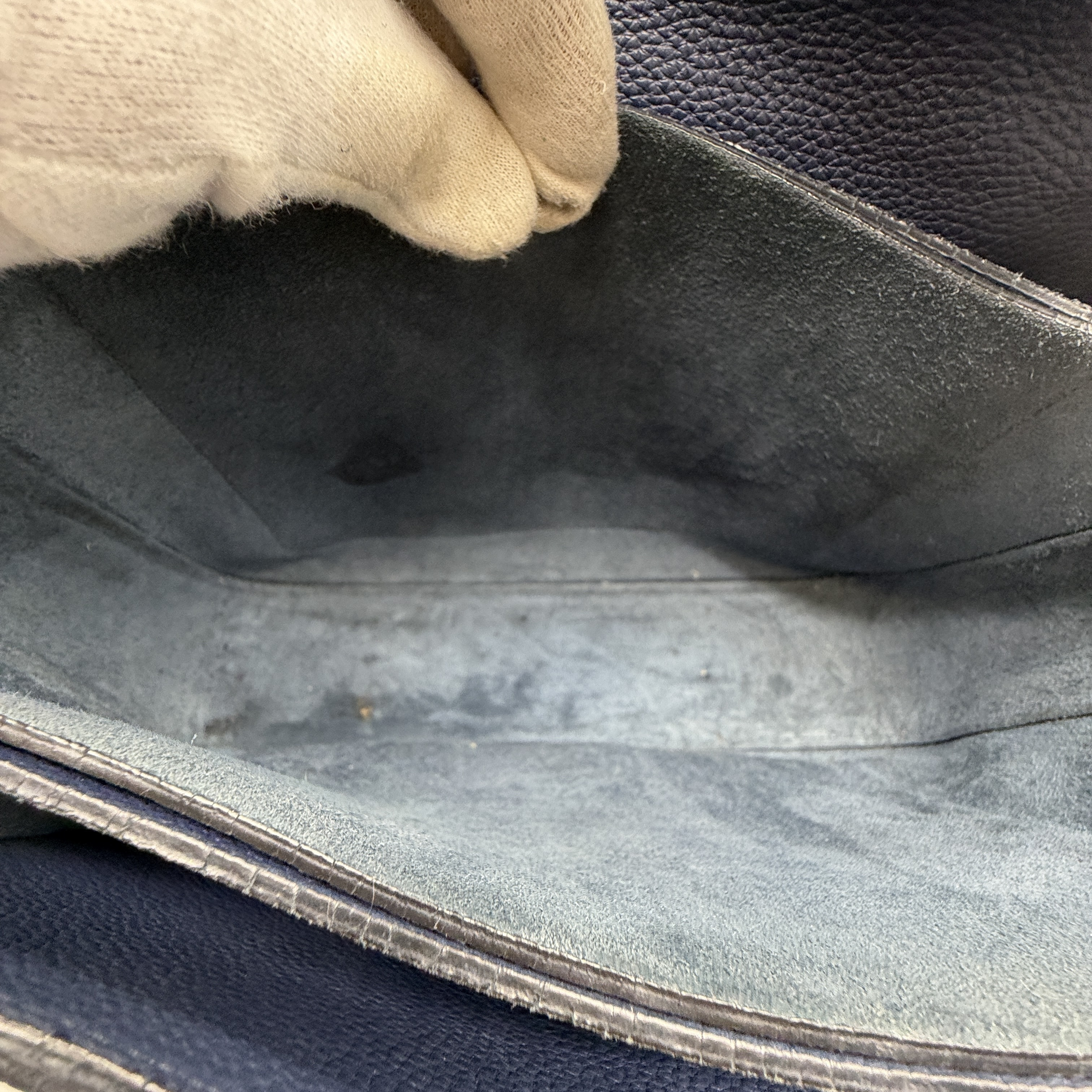Jackie Leather Shoulder Bag — view 13