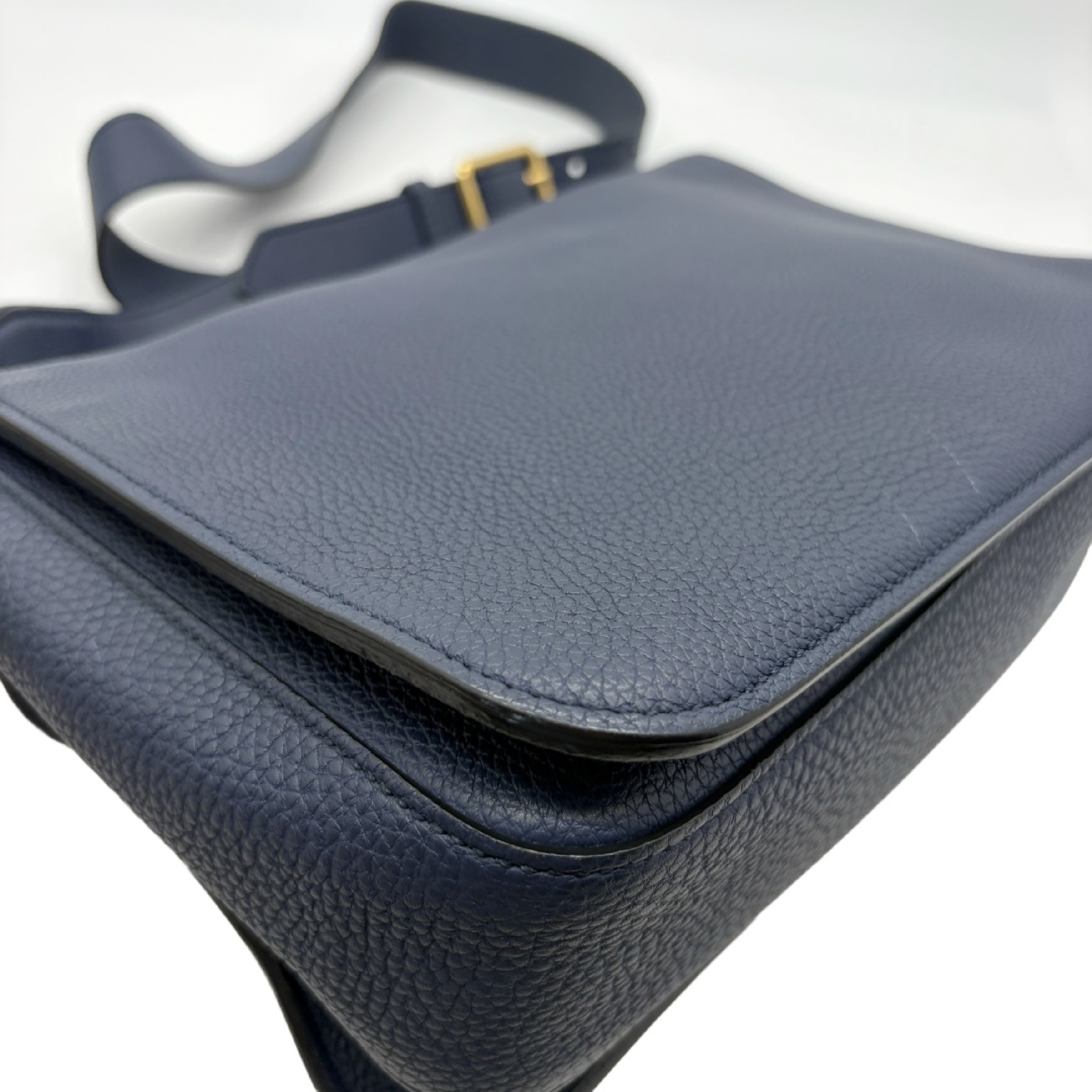 Jackie Leather Shoulder Bag — view 8