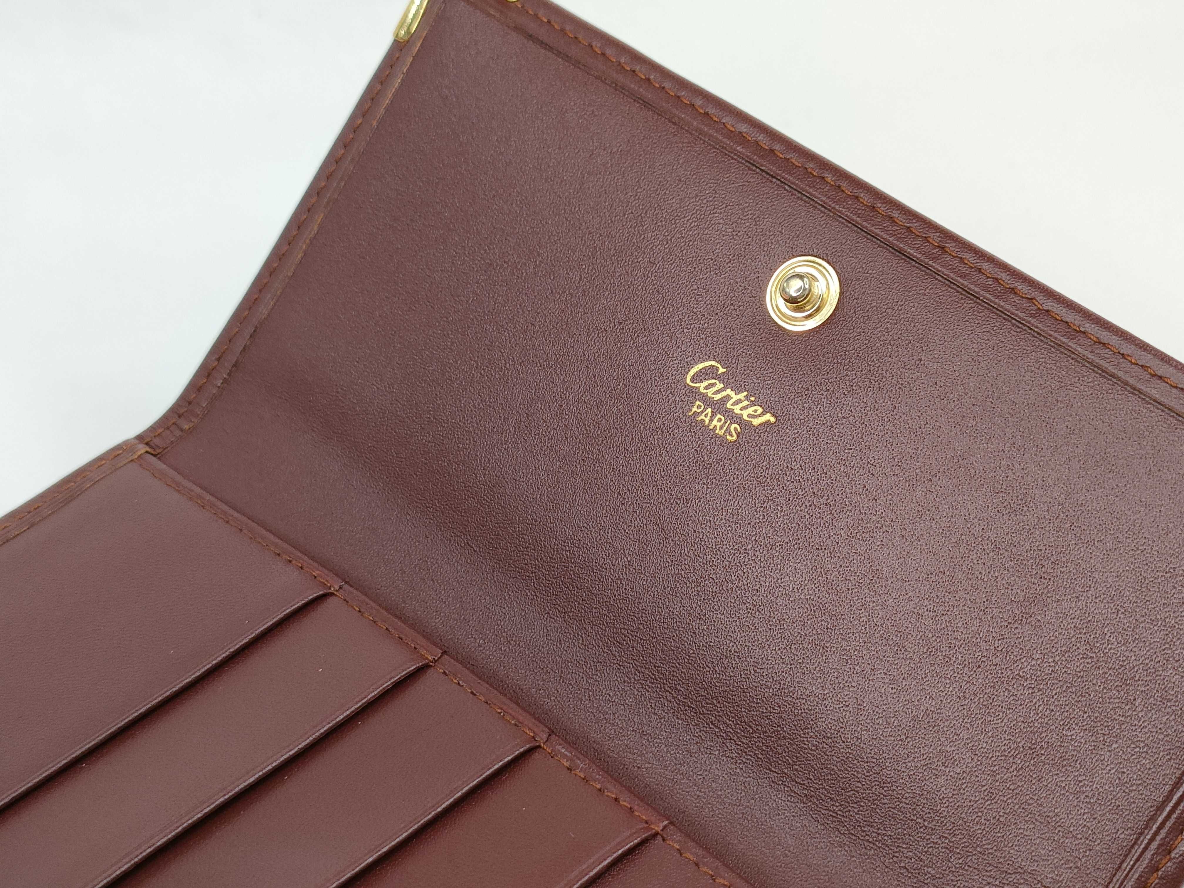 Must tri-fold wallet with coin purse — view 11