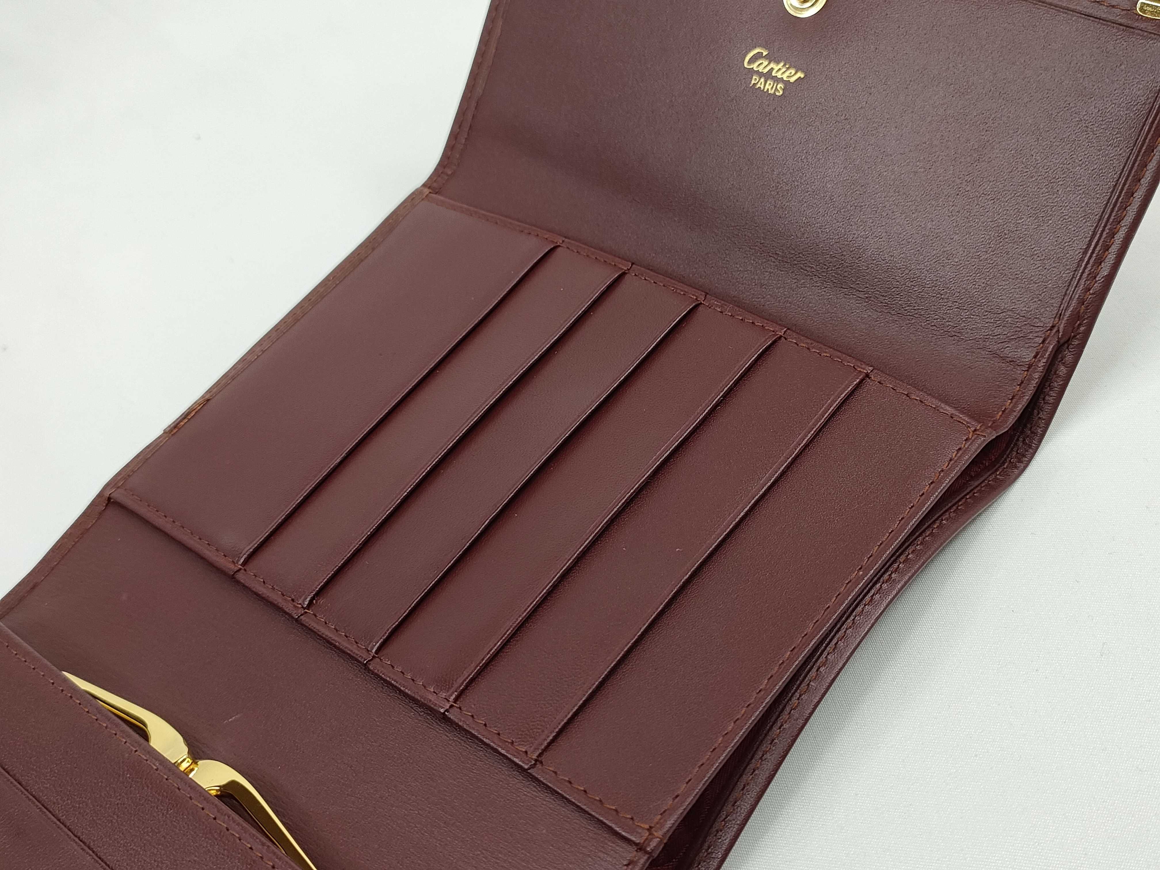 Must tri-fold wallet with coin purse — view 12