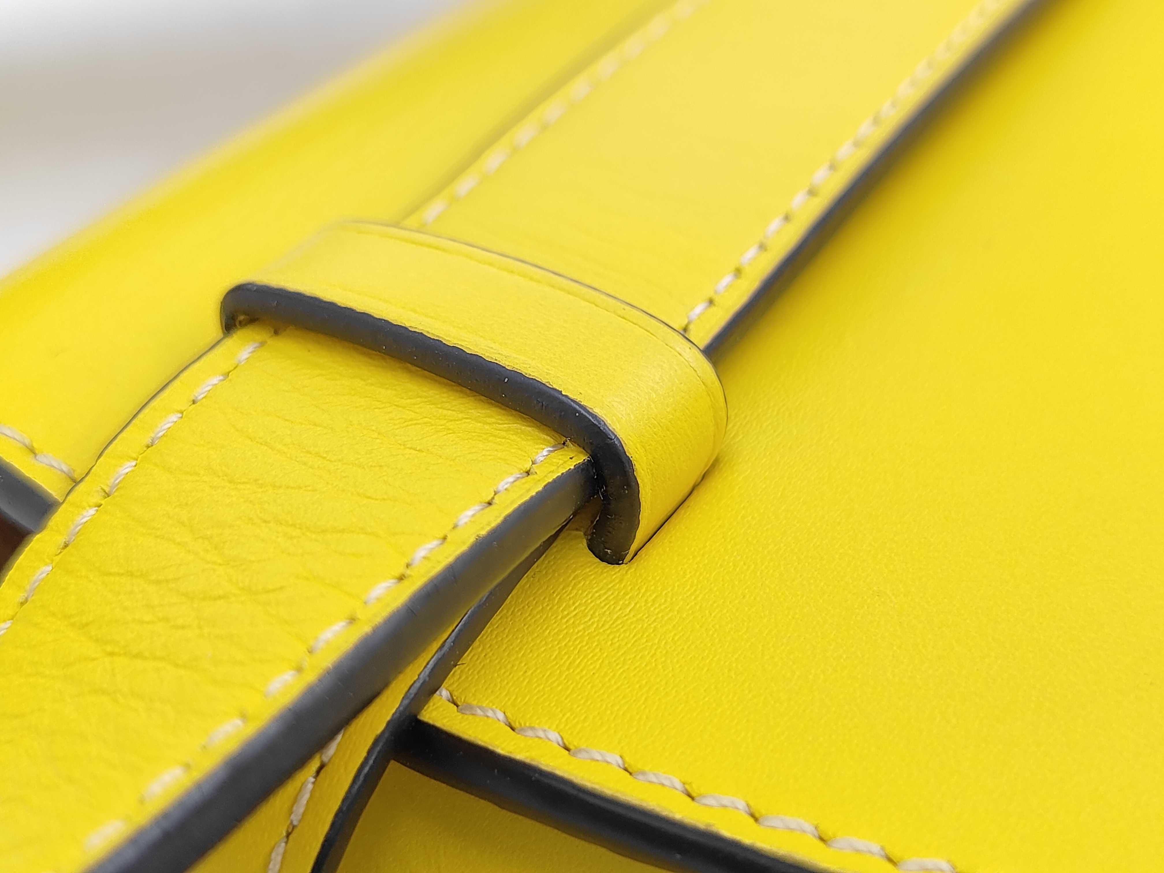 Gate Mini Leather Yellow Belt Bag — view 5
