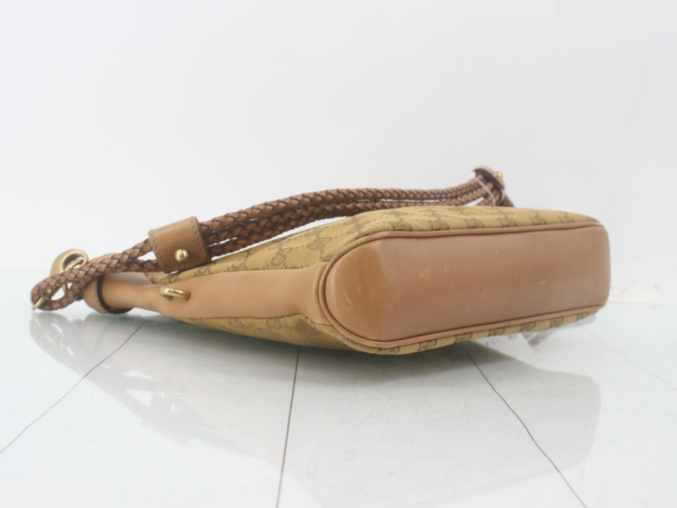 GG Canvas (Bag) - Shoulder Bag — view 5