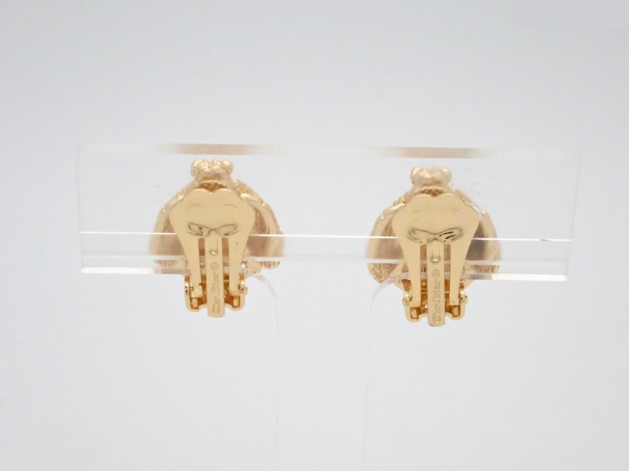 Other lines: Precious metals and earrings — view 2
