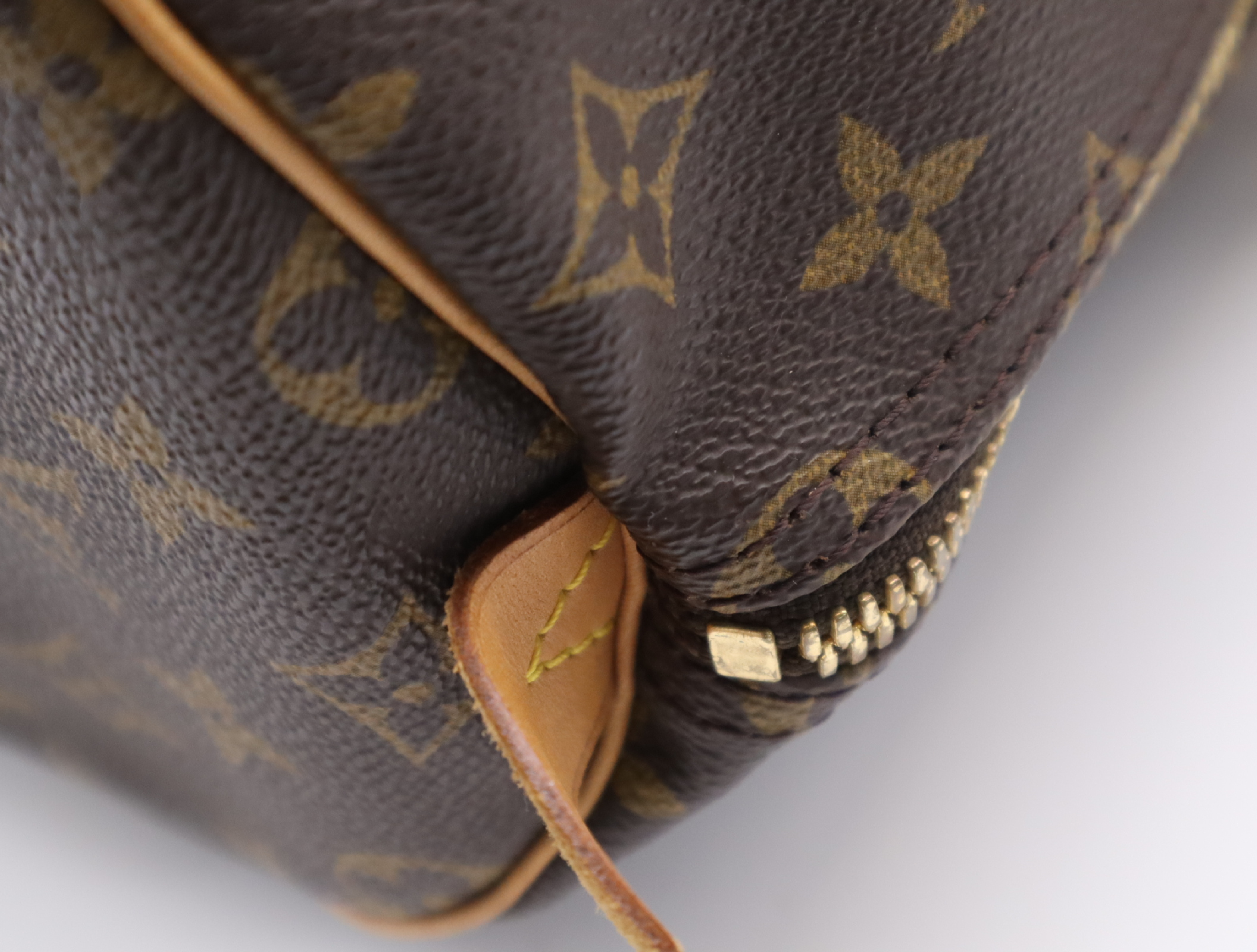 M41426 Monogram Keepall 50 Boston Bag with Name Tag and Handle — view 8