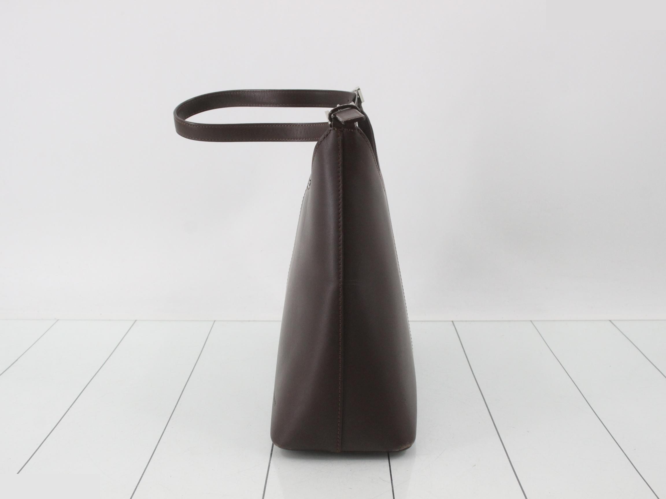 handbag — view 3