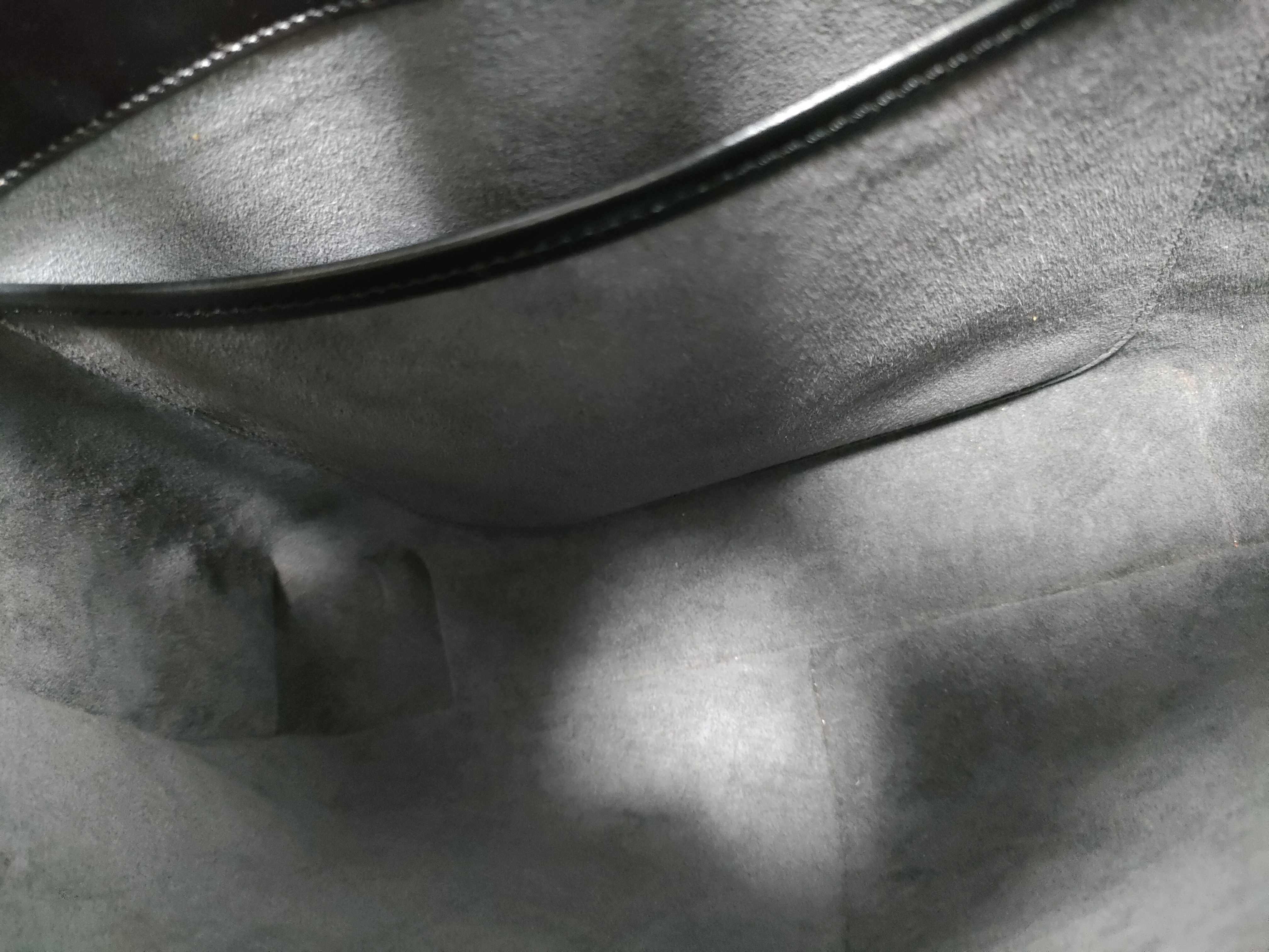 Monogram Reverie M52162 Shoulder Bag — view 9
