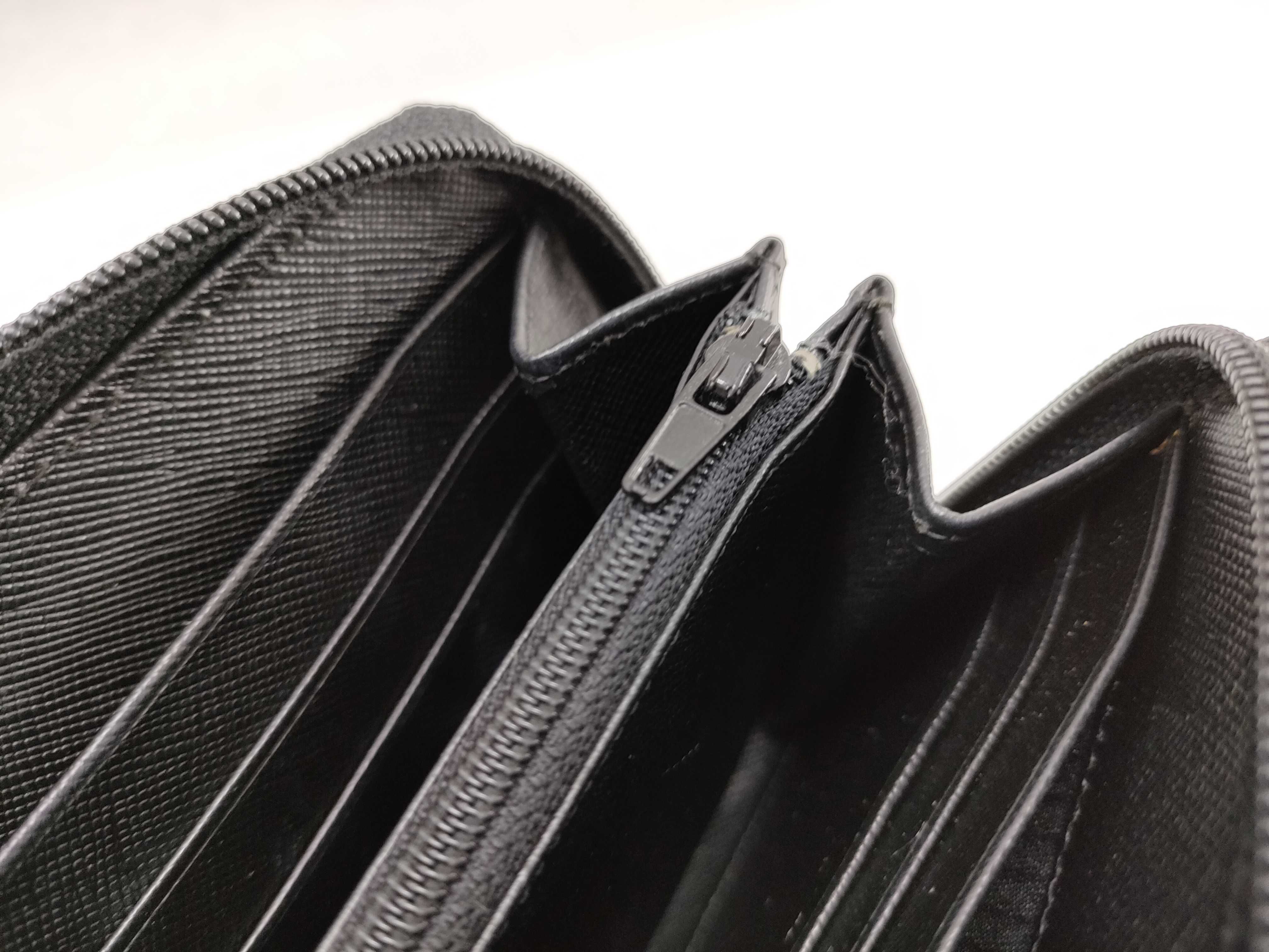 Round Zip Wallet — view 14