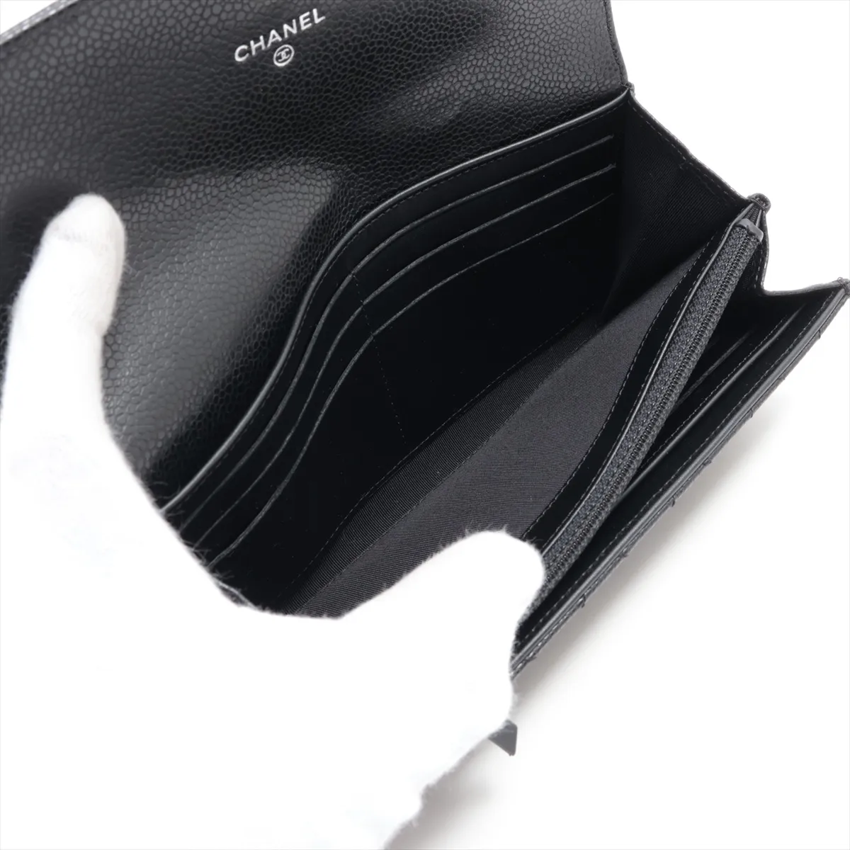 Matelassé Caviar Skin Long Wallet, Black with Silver Hardware, 21076324. There is some thread tension inside the card slots. — view 5