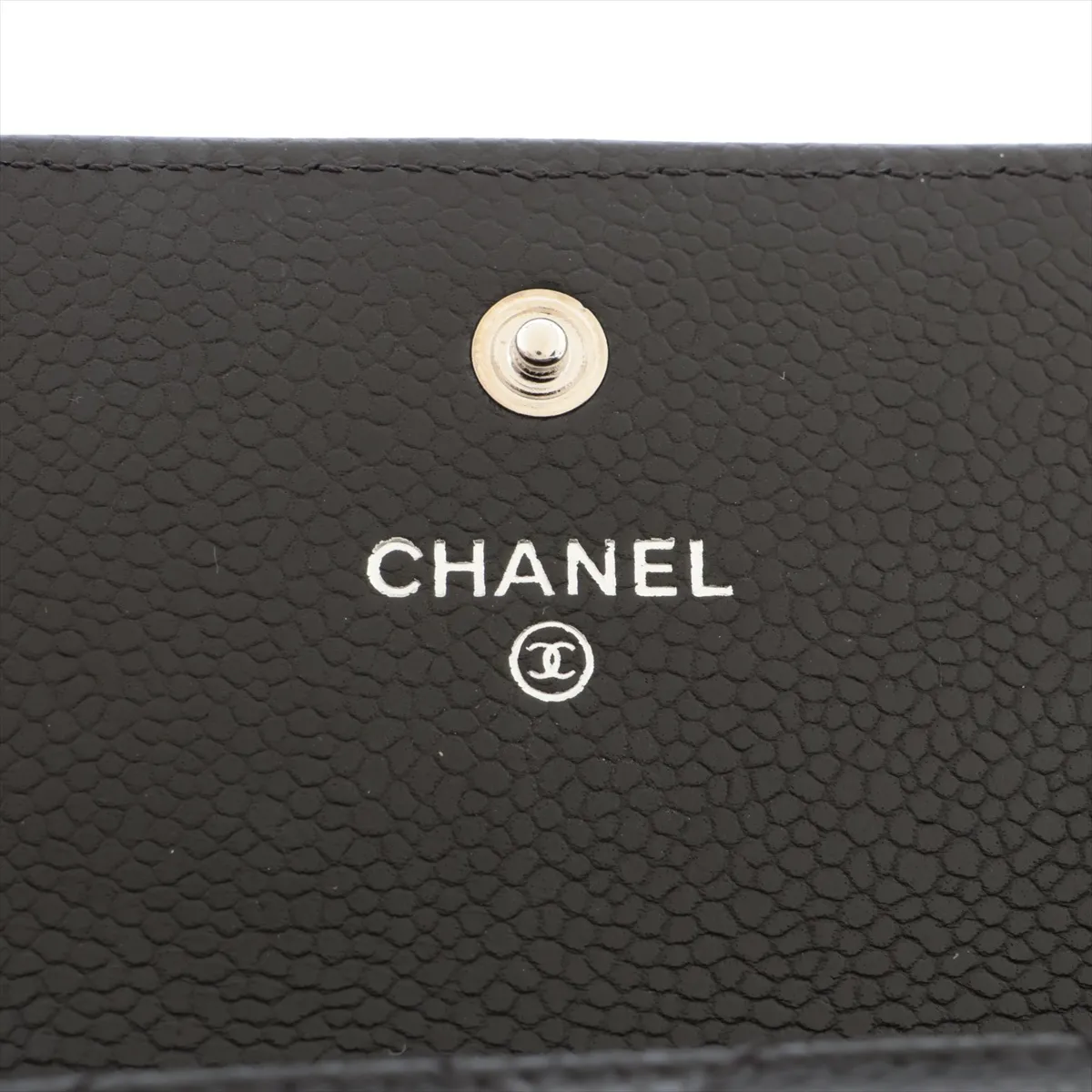 Matelassé Caviar Skin Long Wallet, Black with Silver Hardware, 21076324. There is some thread tension inside the card slots. — view 9