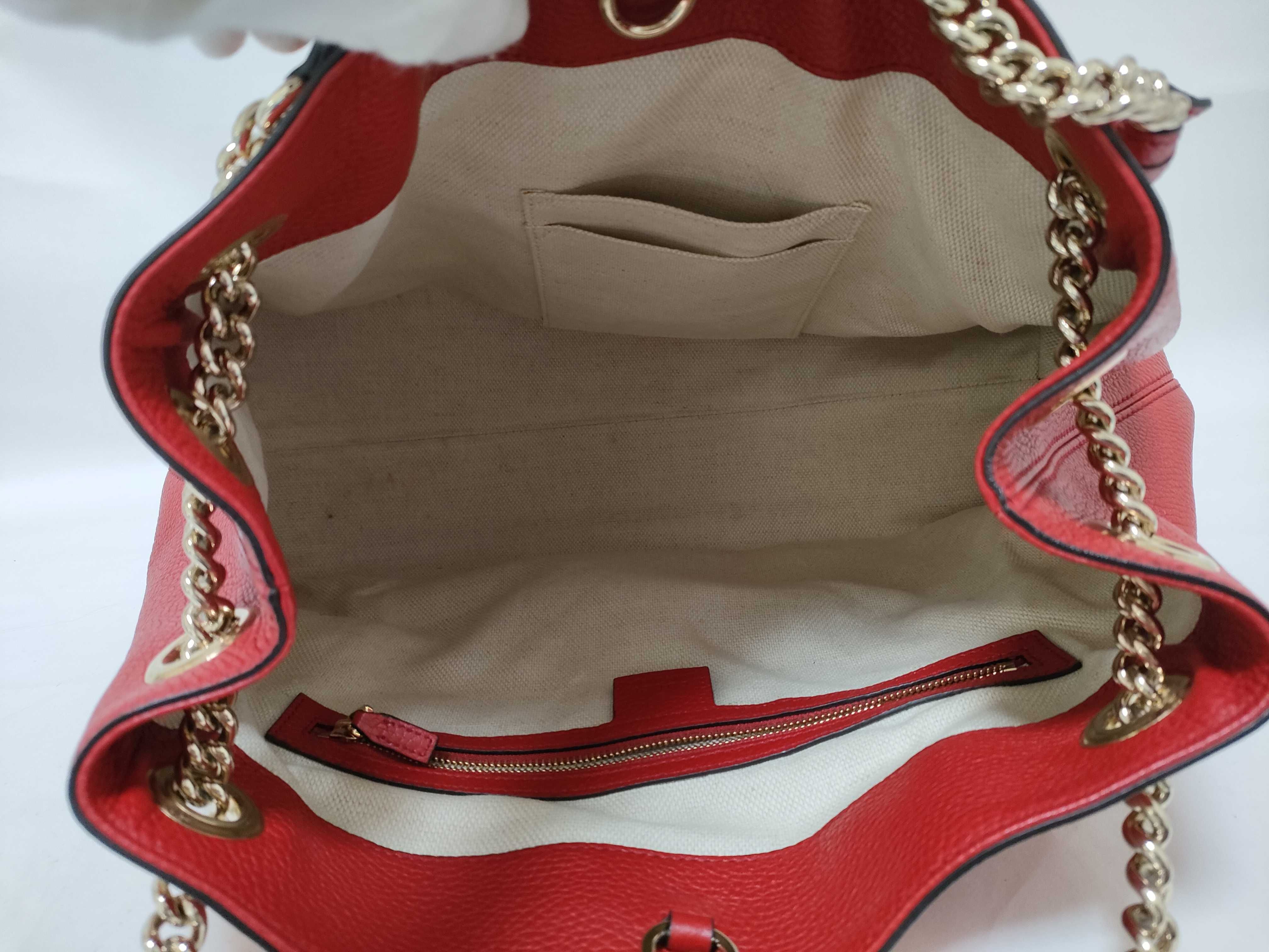 Soho Leather Chain Shoulder Bag — view 9