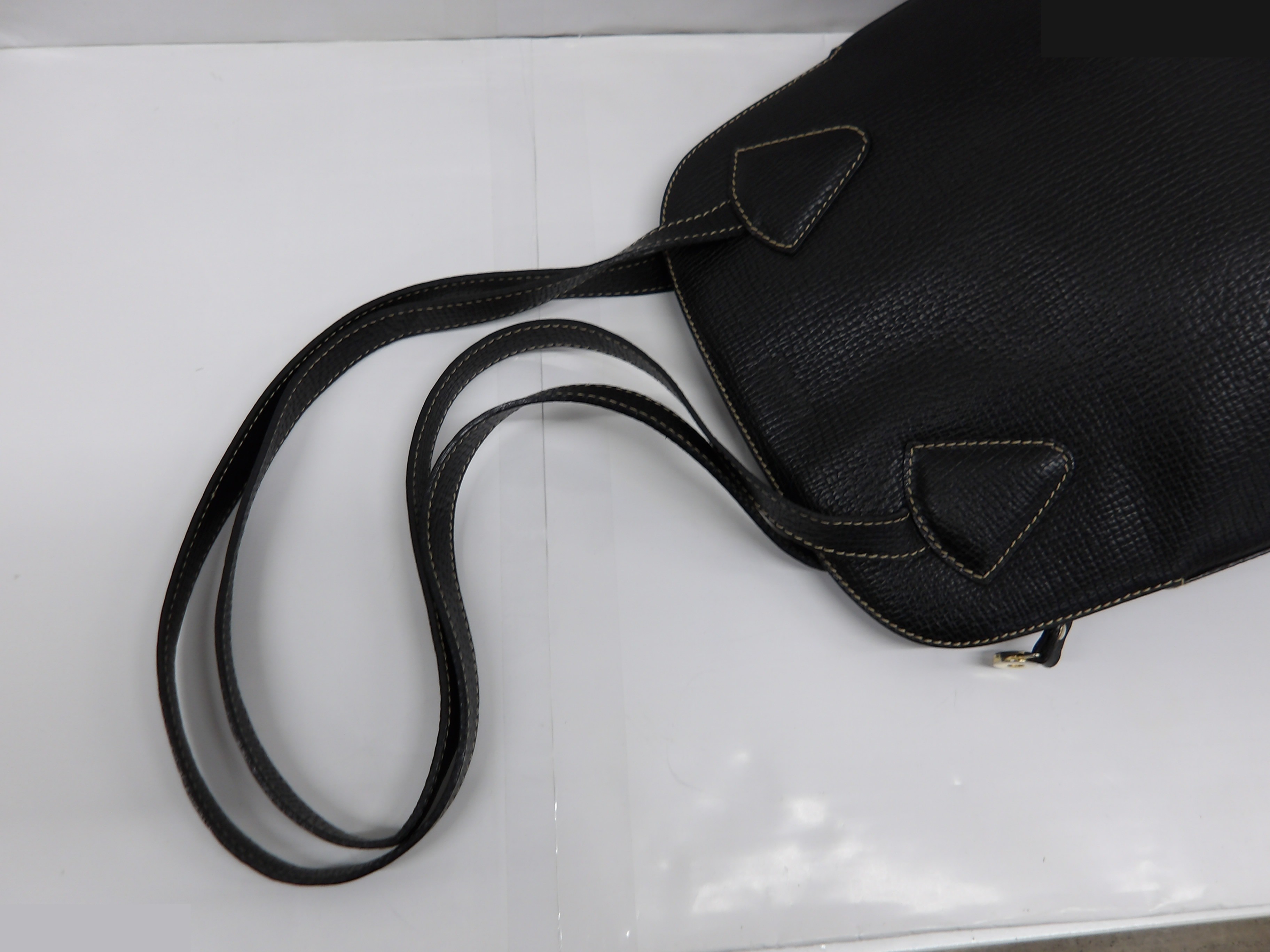 Vintage Shoulder Bag with Gold Hardware — view 7