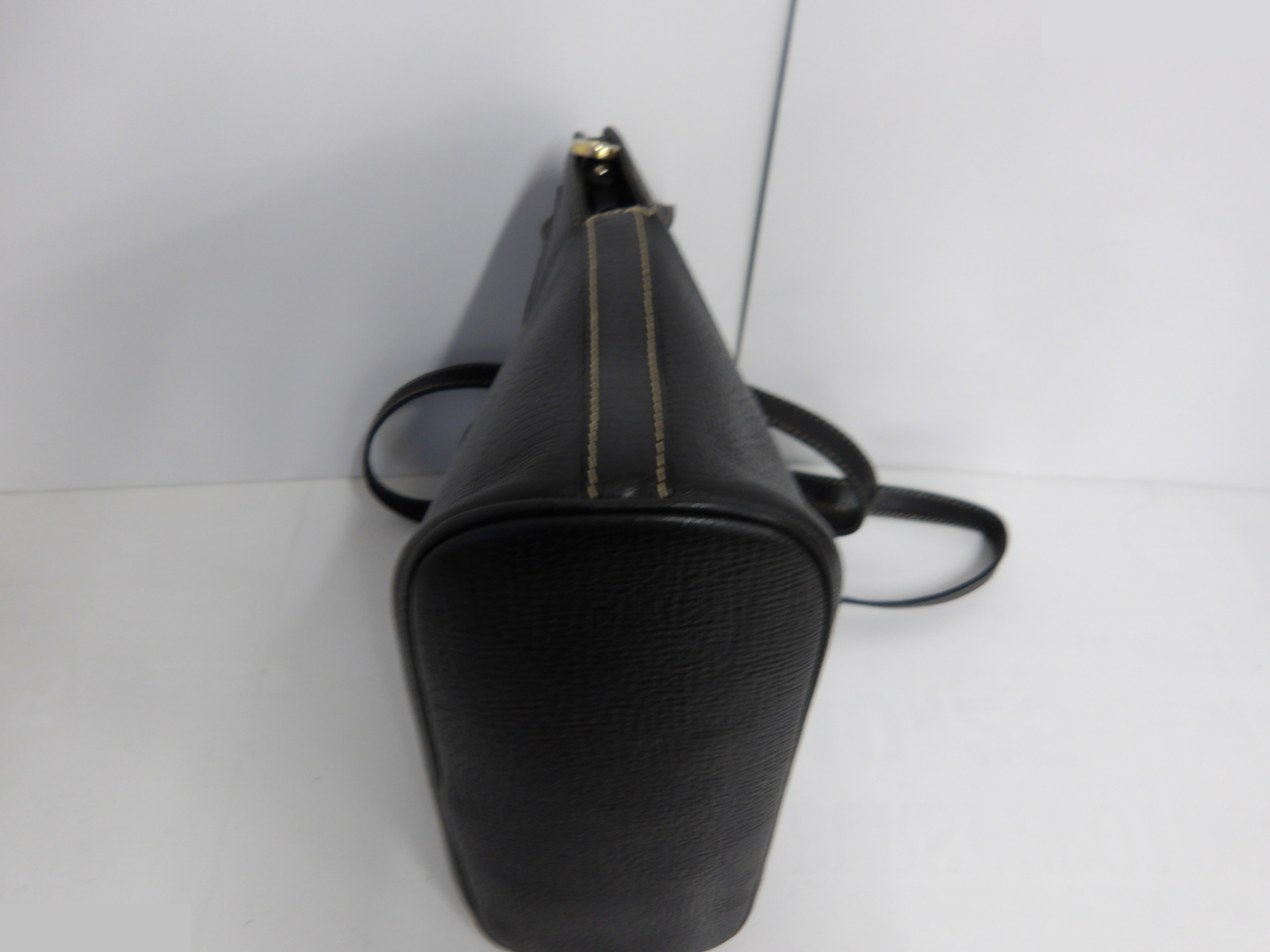 Vintage Shoulder Bag with Gold Hardware — view 8