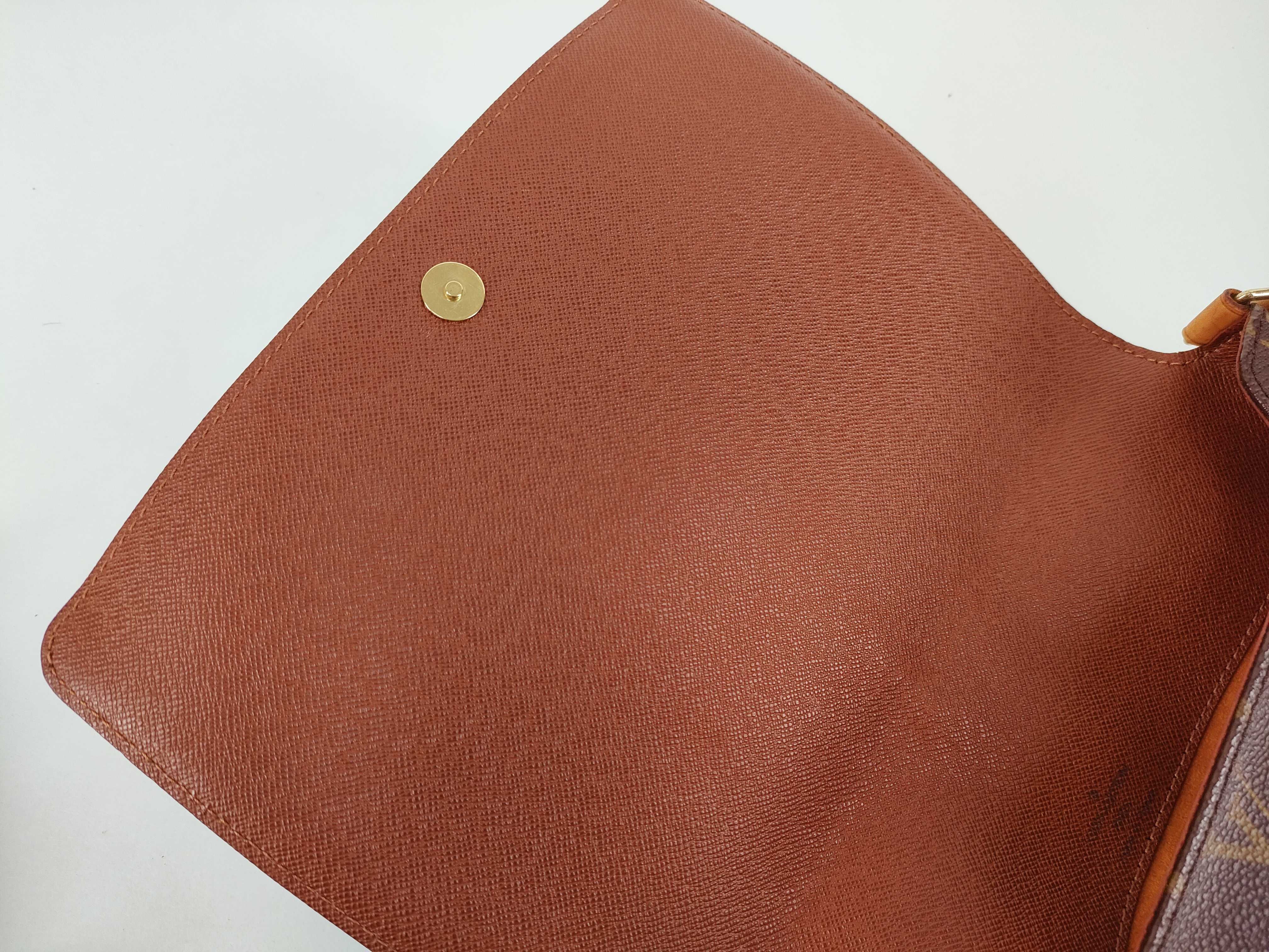Monogram Louis Vuitton Musette Tango Bag Handbag — view 8