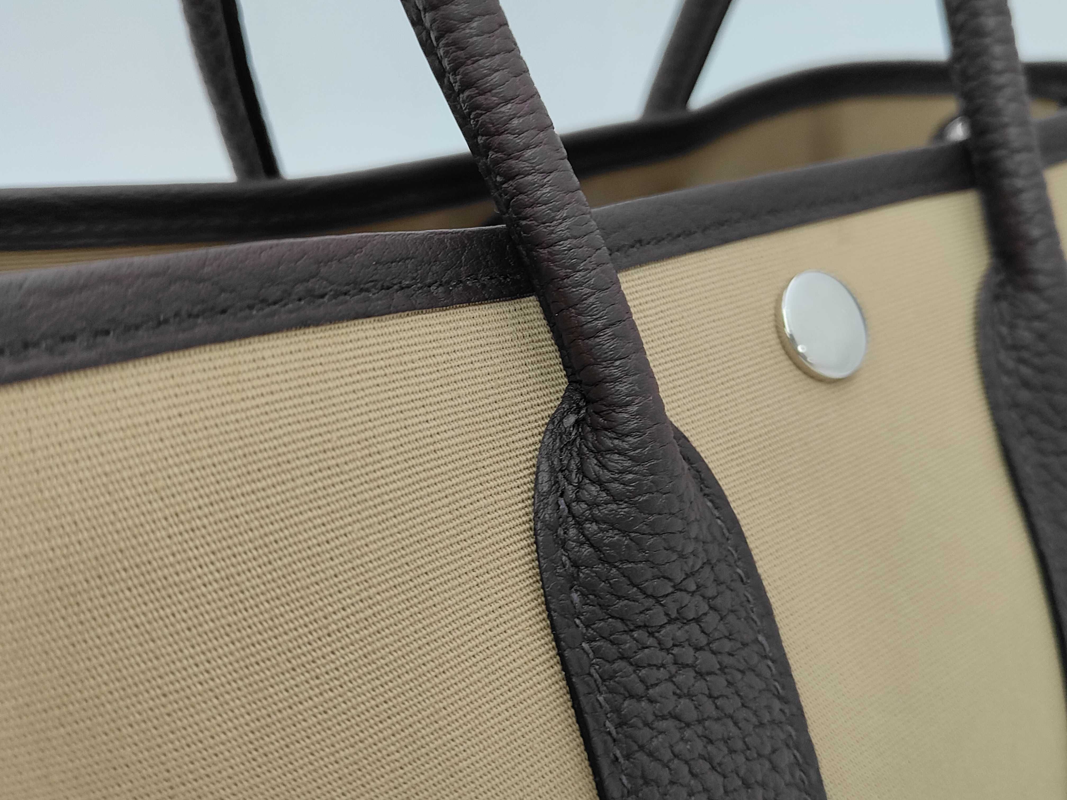 Neo Garden Party 23 Toile G Stamp Tote Bag — view 3