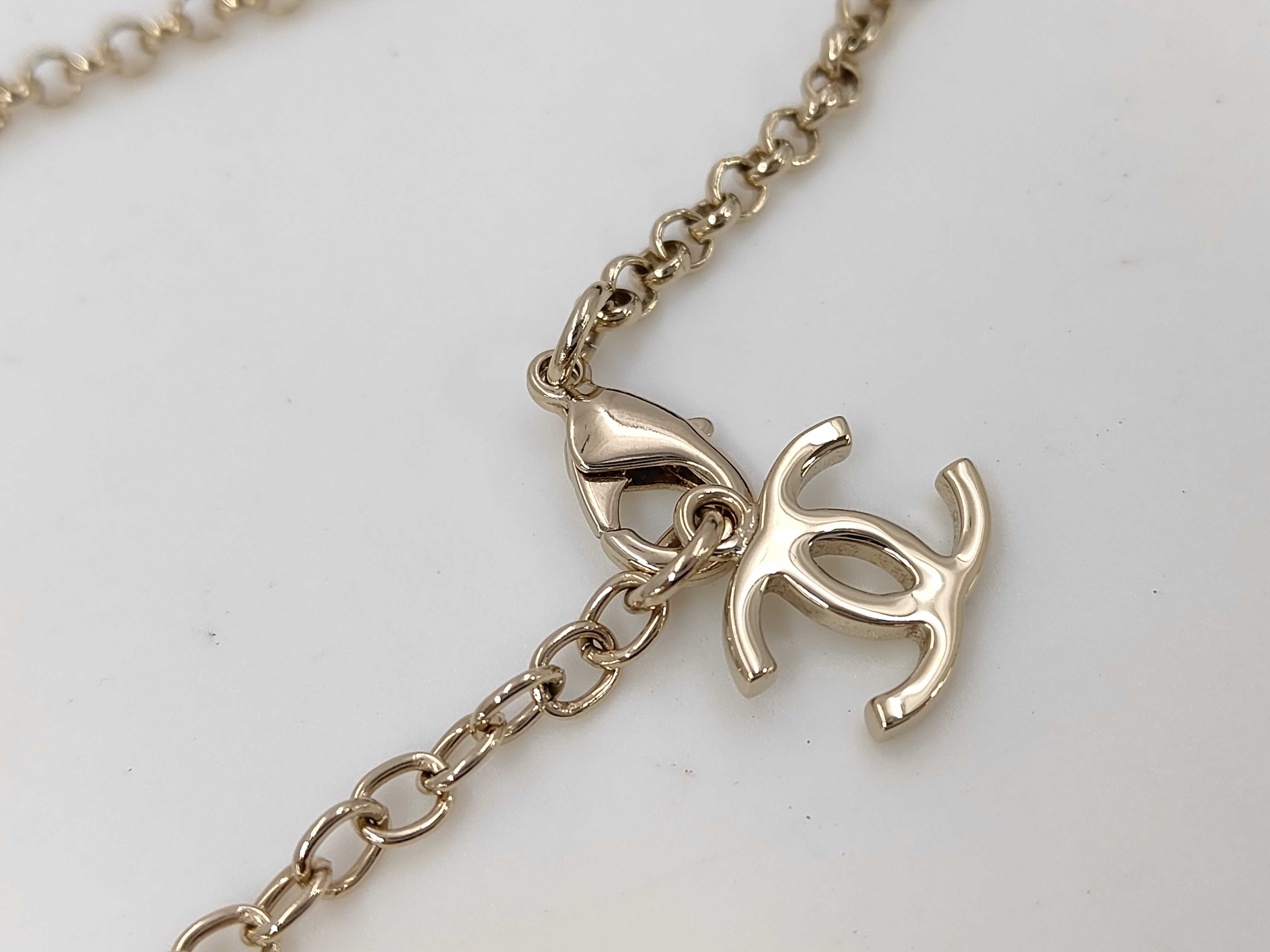 B25K Necklace — view 4
