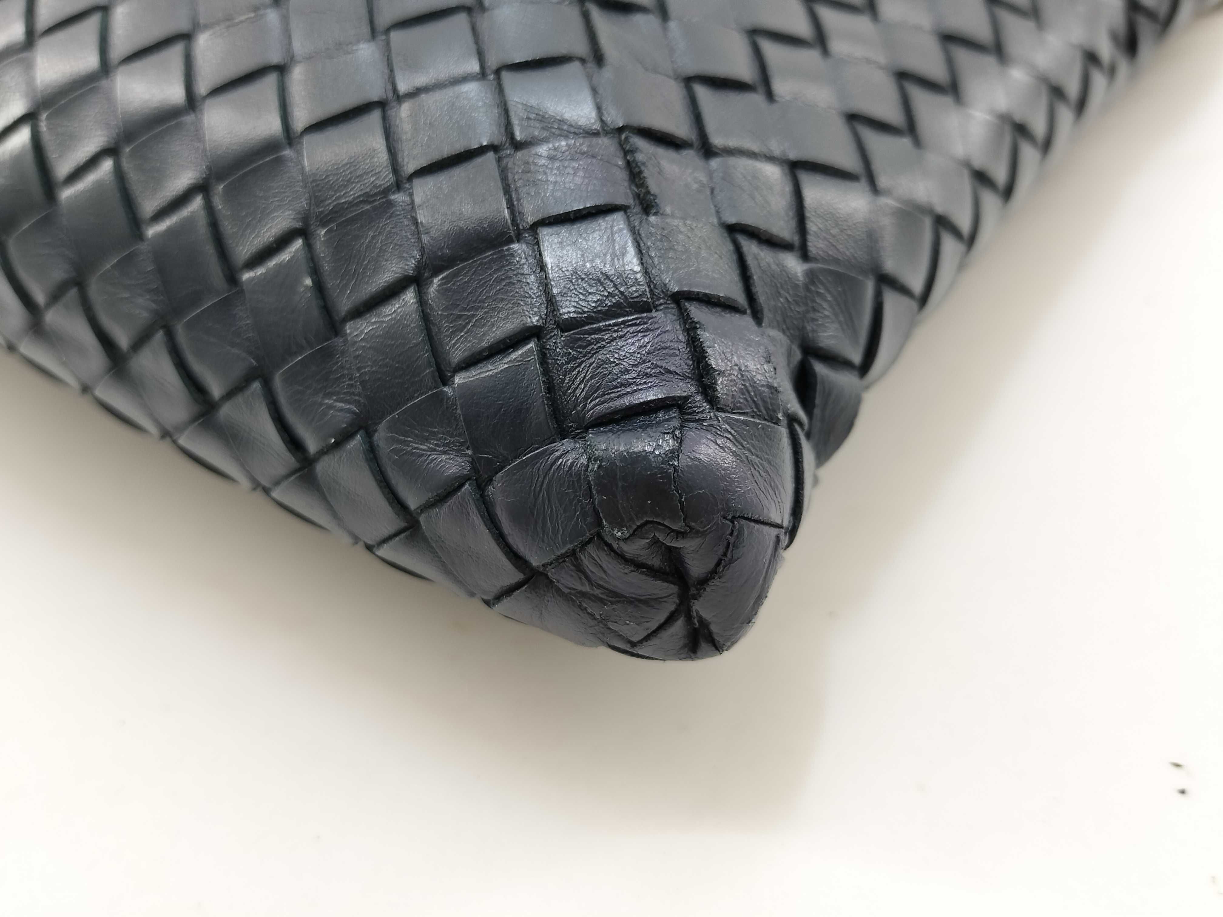 shoulder bag — view 4