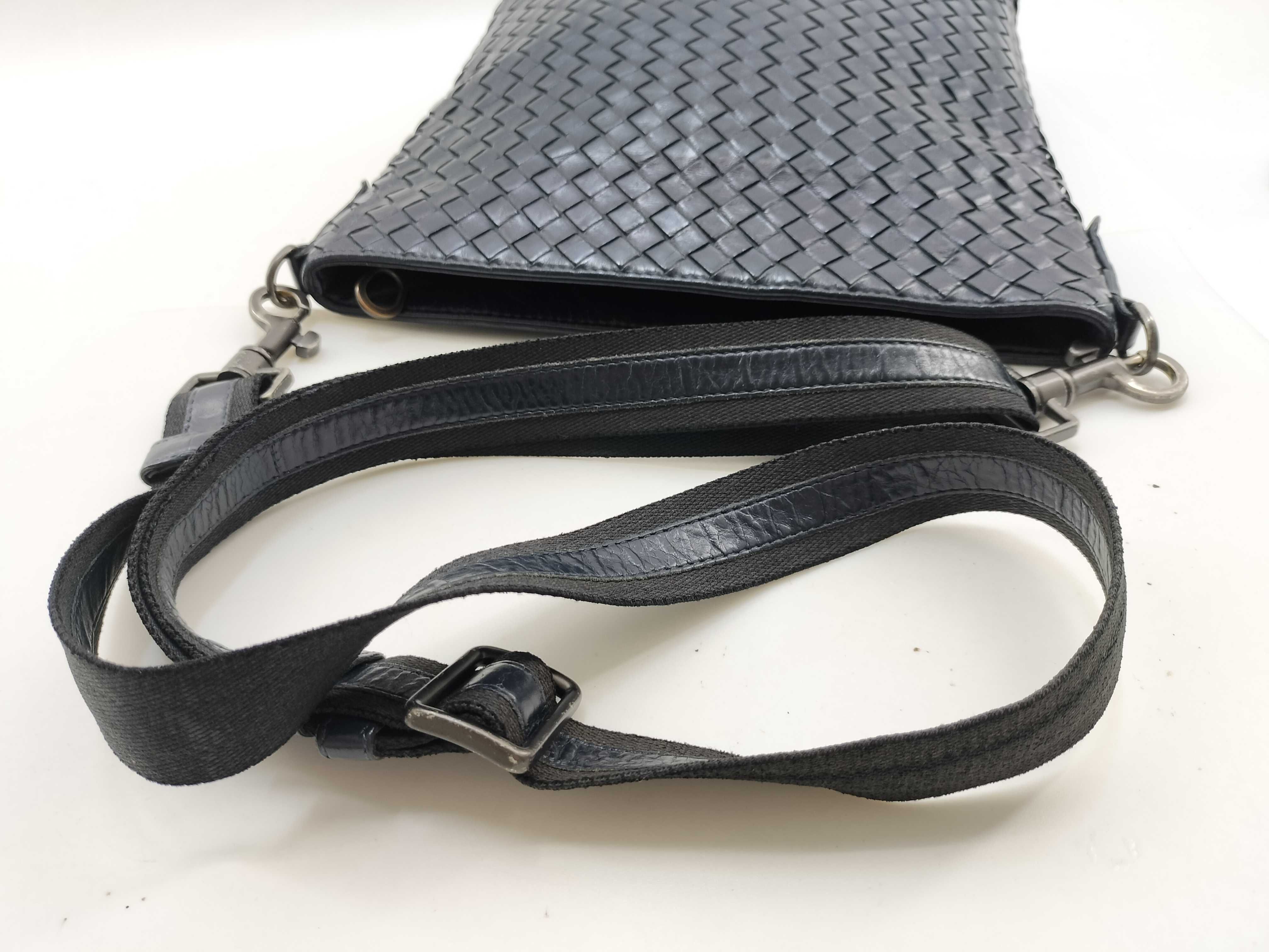 shoulder bag — view 8