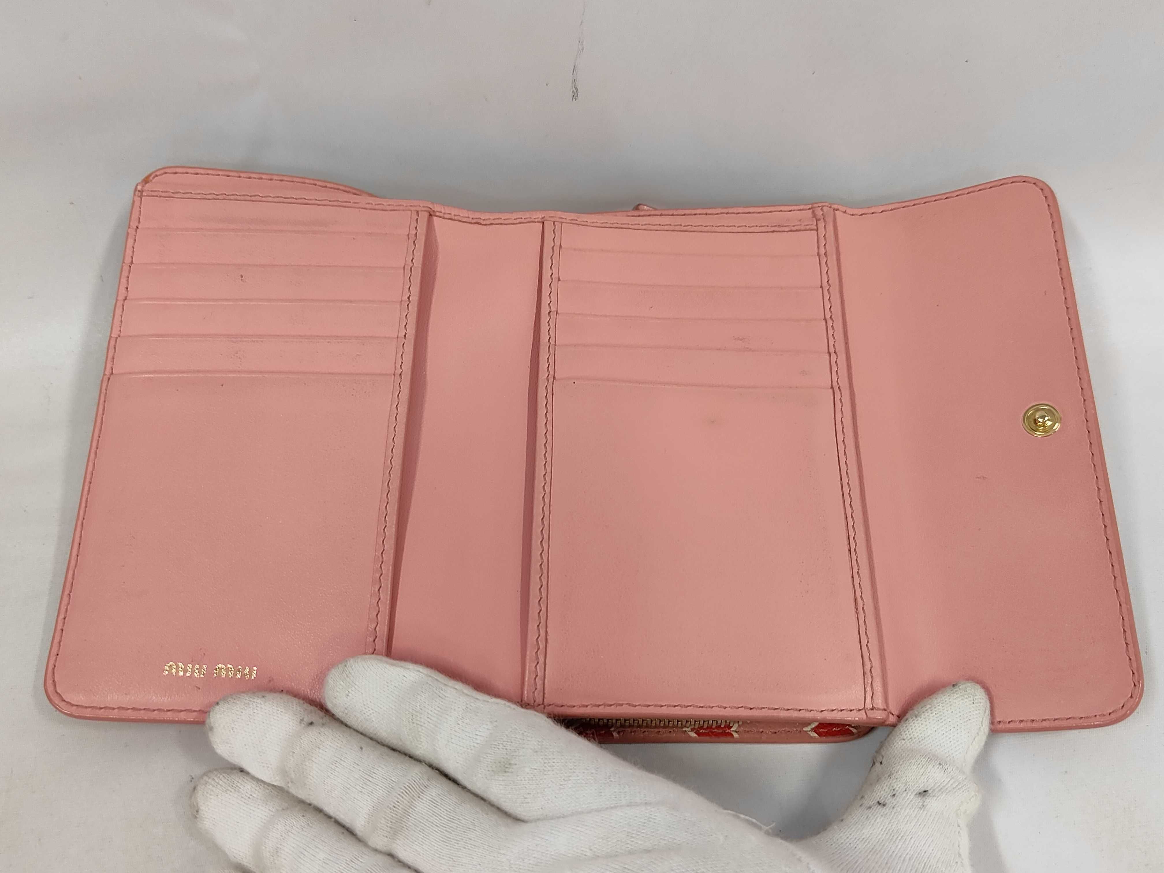 wallet, pink/heart design — view 7