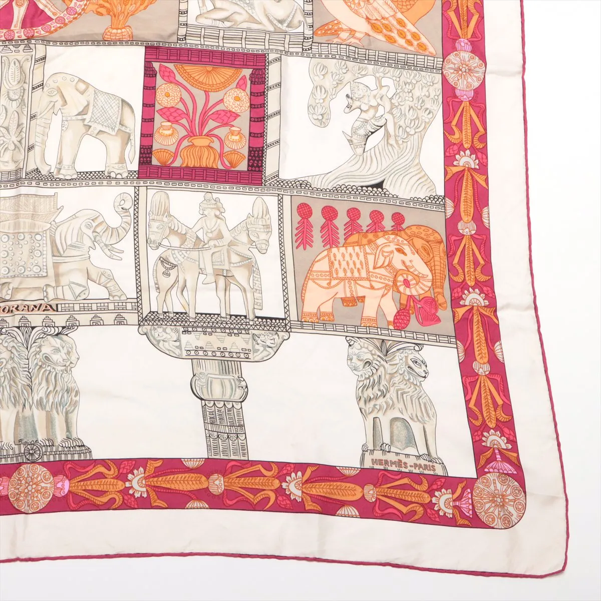 Carre 90 TORANA (Tower Gate) Scarf, Silk, Beige x Purple. Shows wear, — view 4