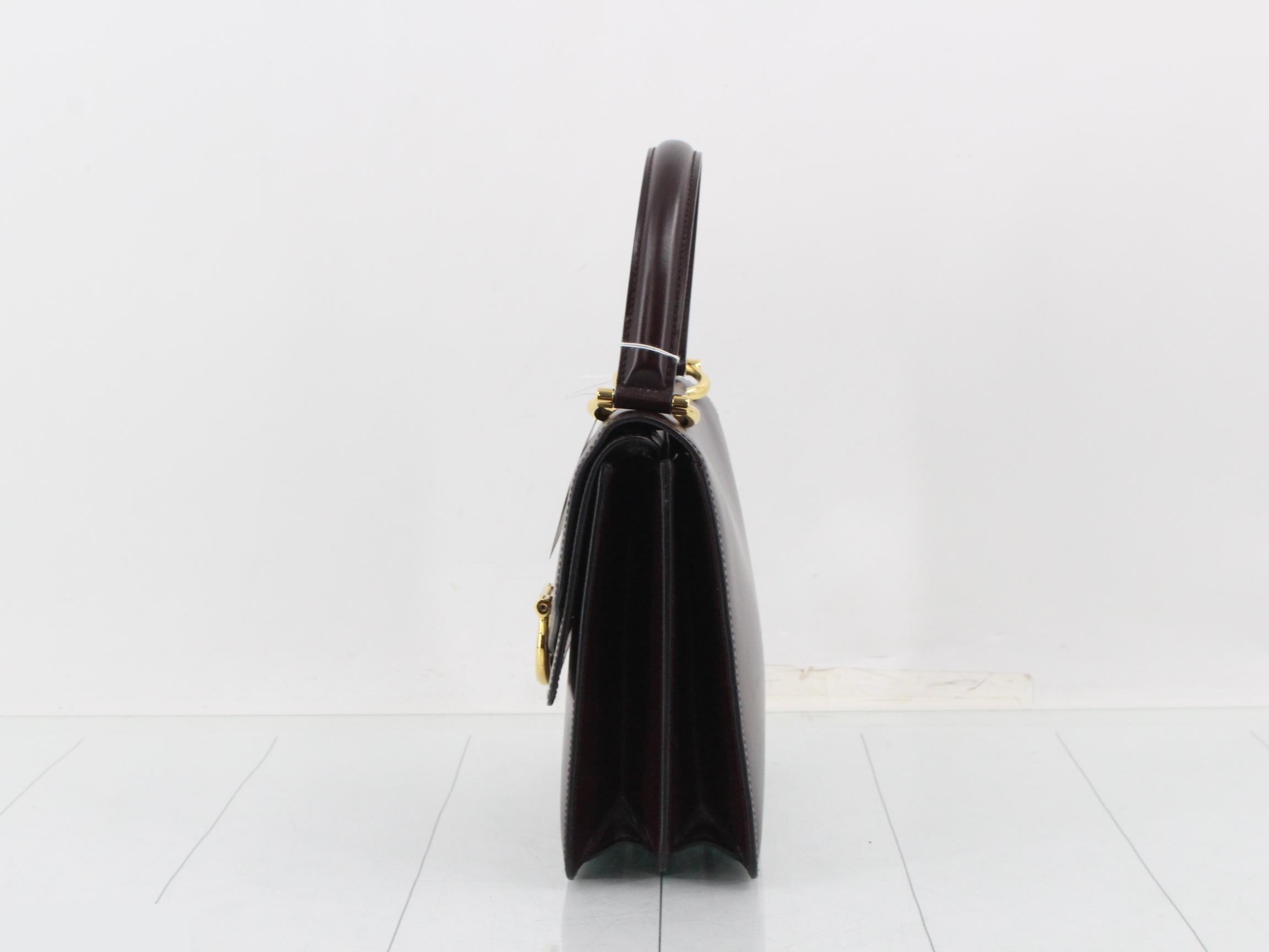 handbag — view 3