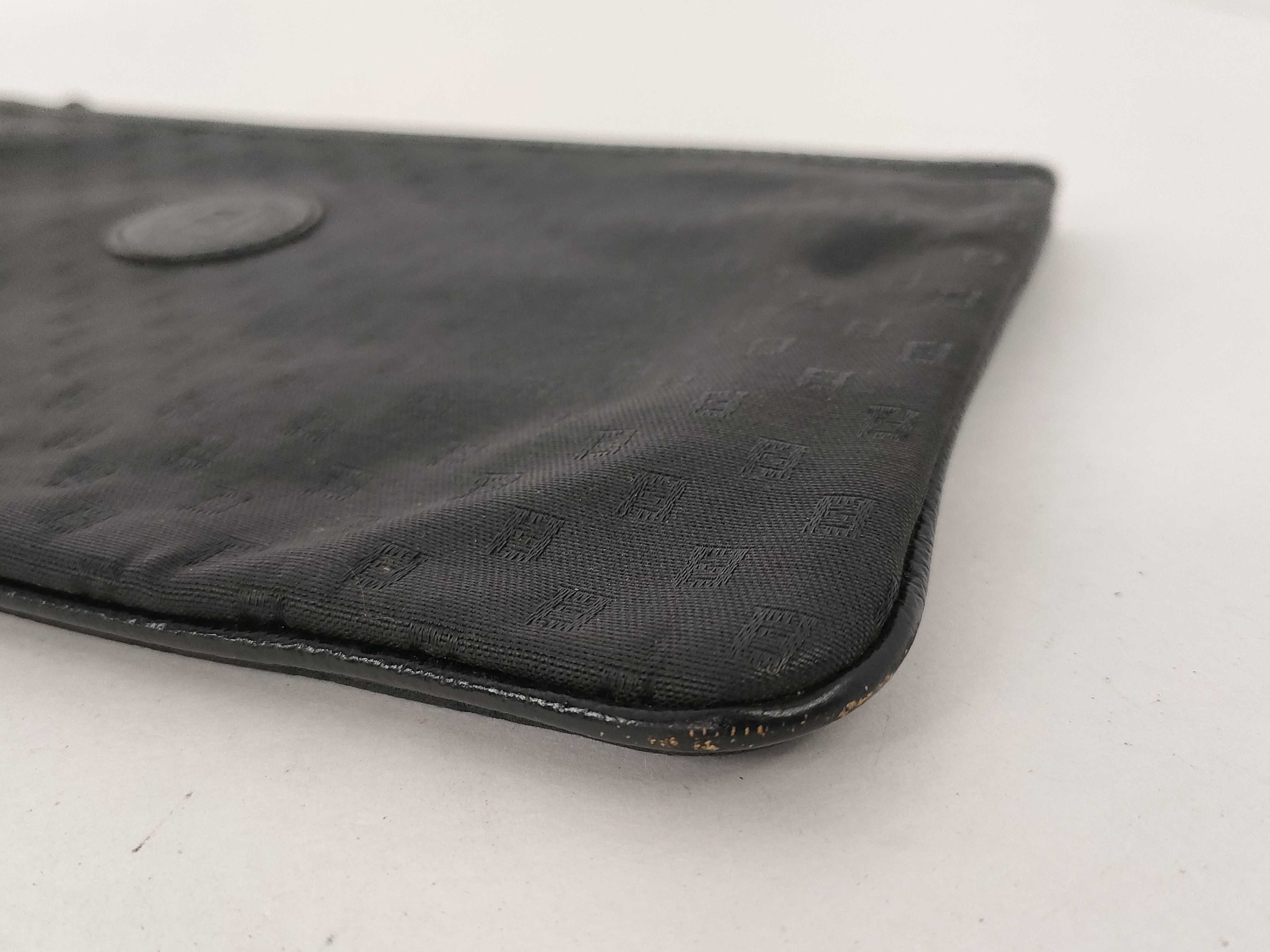 clutch bag — view 3