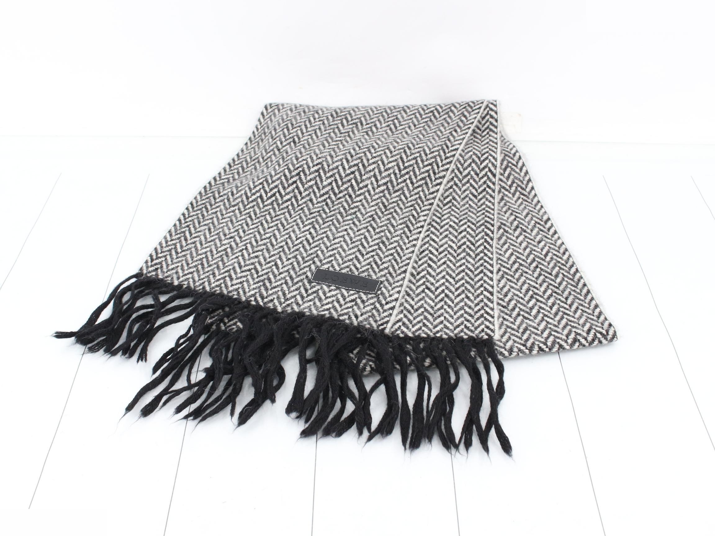 Other items in the line: accessories, small items, 100% alpaca scarves. — view 2