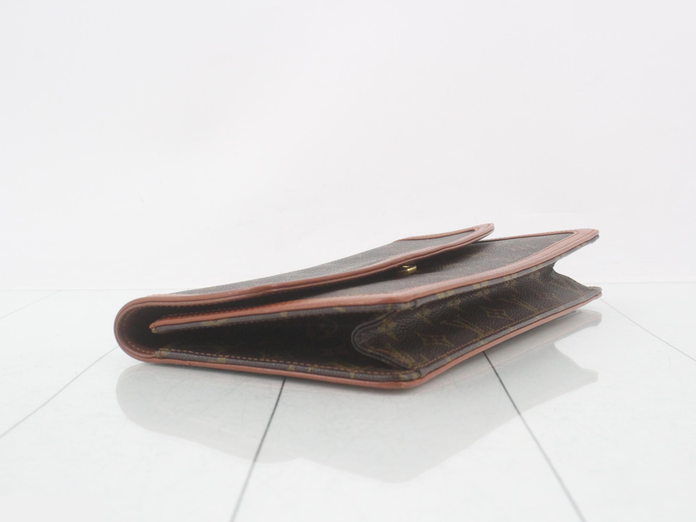M51810 Pochette Dam GM — view 5