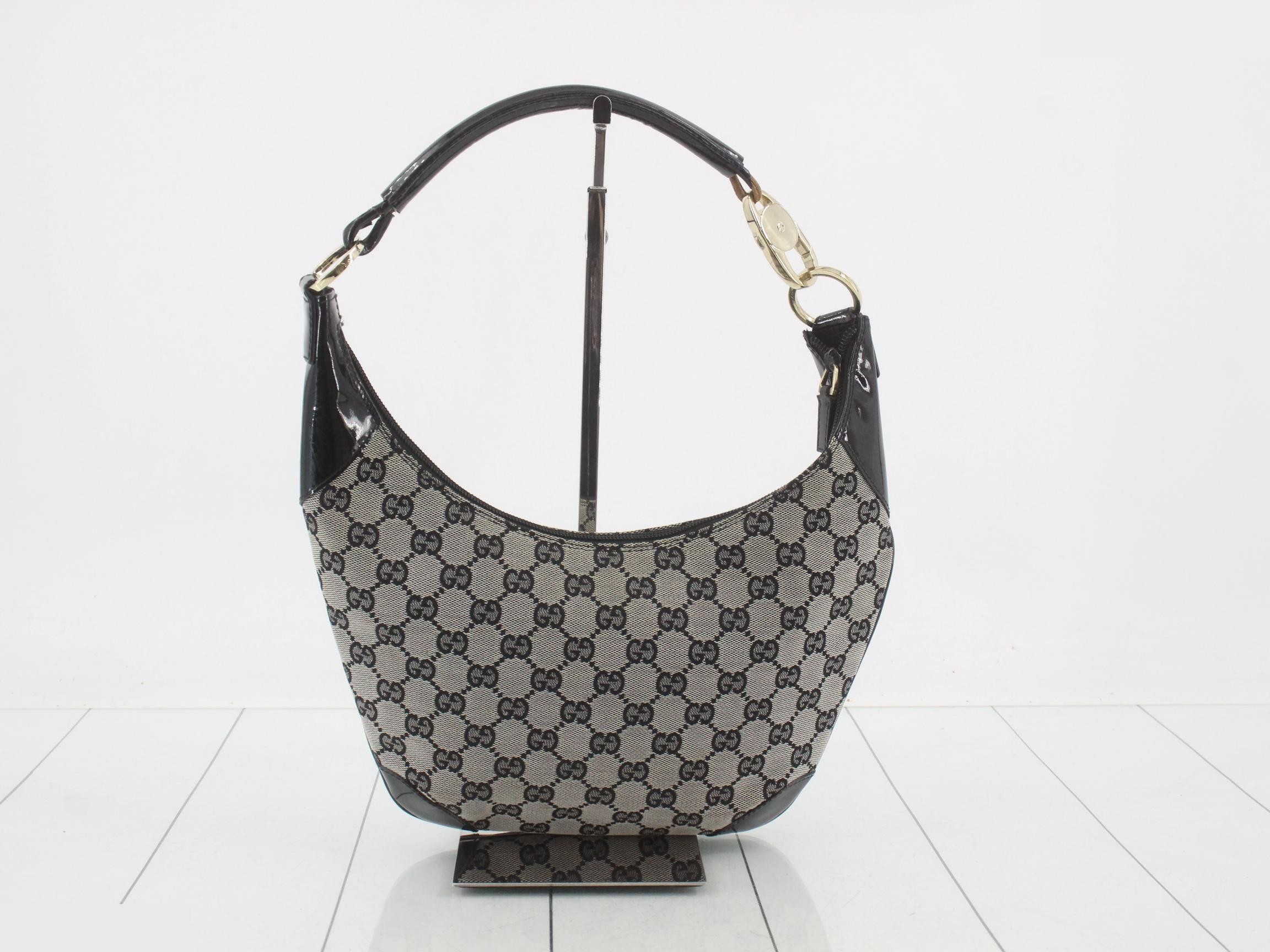 GG Canvas Croissant Hobo, Gray x Black, 22 x 18 x 2 cm — view 2