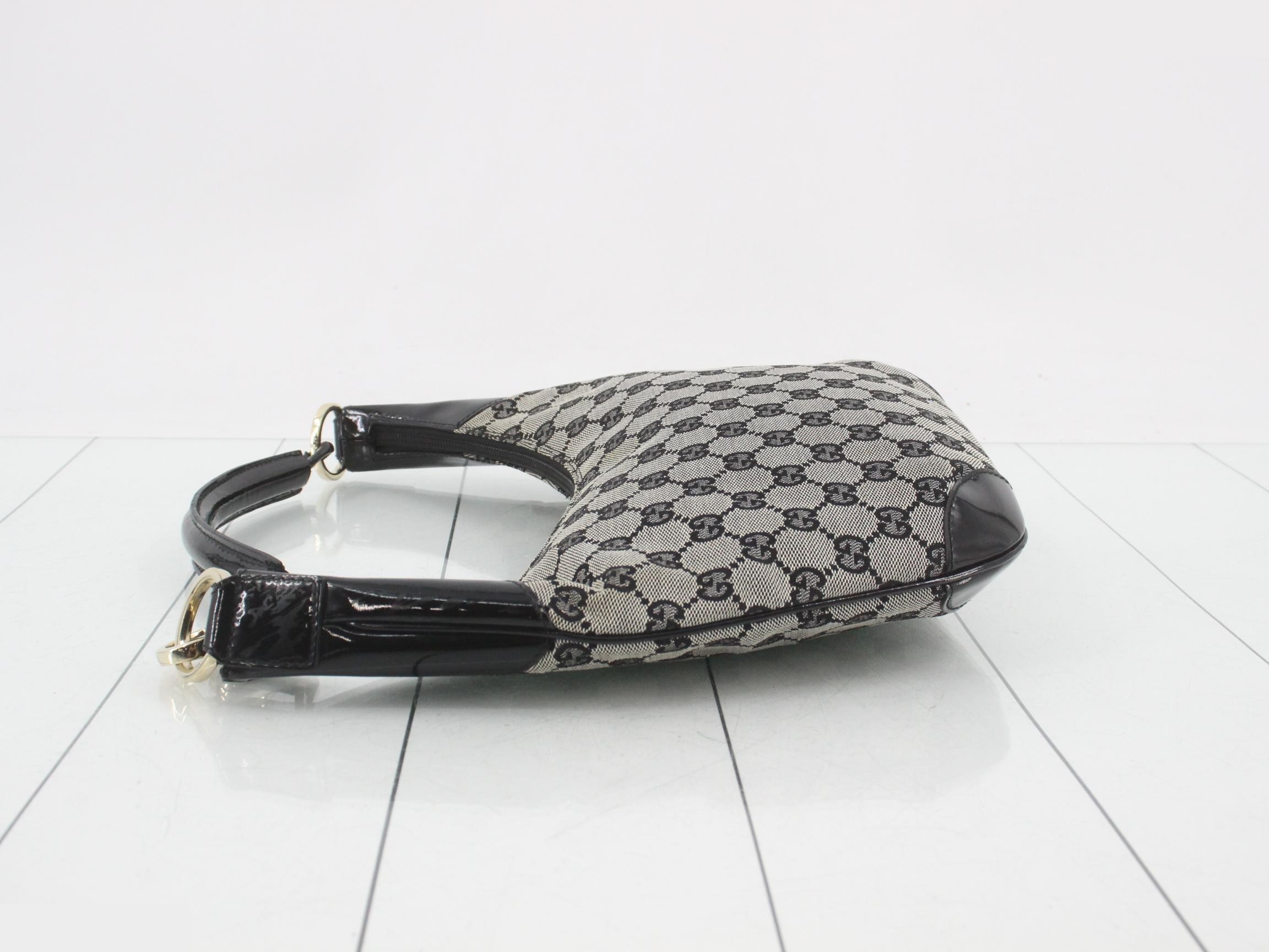GG Canvas Croissant Hobo, Gray x Black, 22 x 18 x 2 cm — view 4