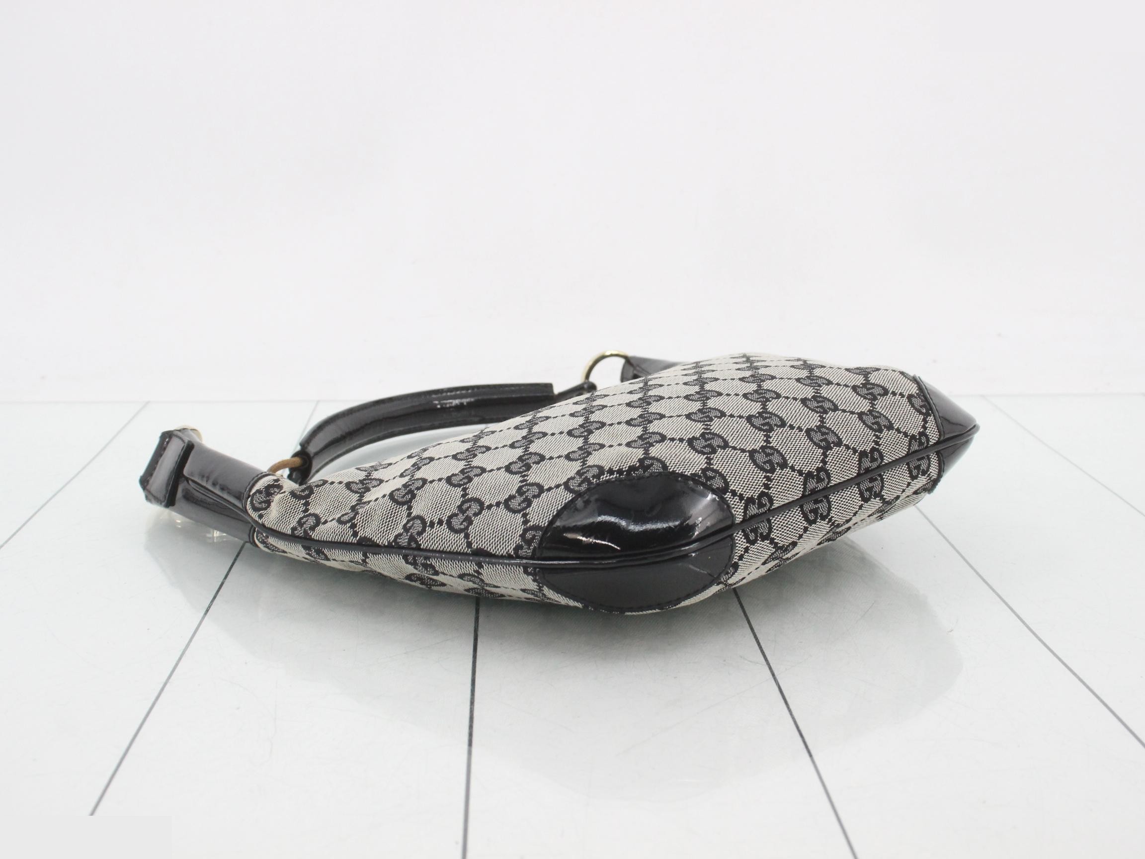 GG Canvas Croissant Hobo, Gray x Black, 22 x 18 x 2 cm — view 5