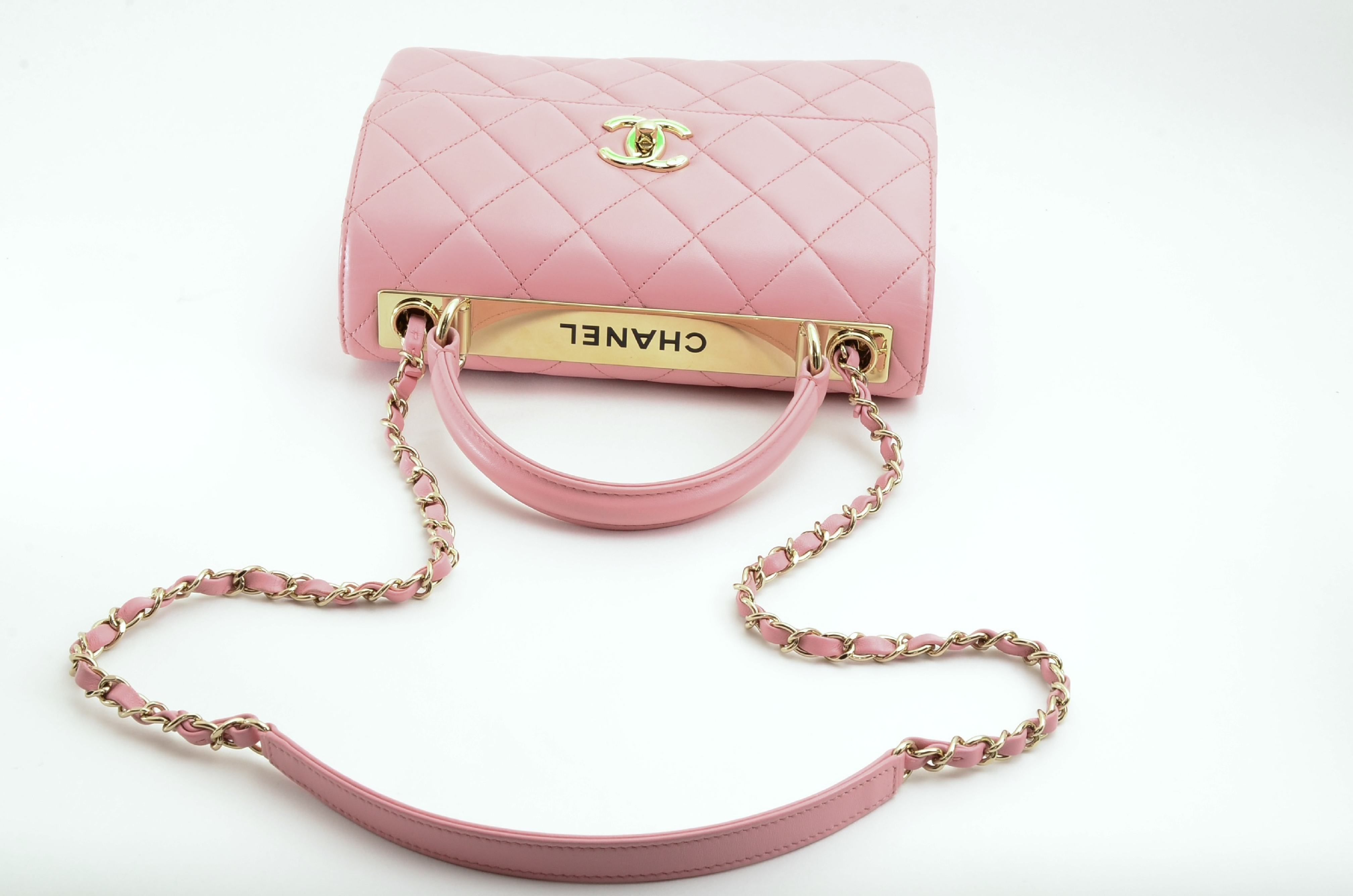 Matelassé Top Handle Chain Shoulder Bag - Trendy CC Shoulder Bag — view 6