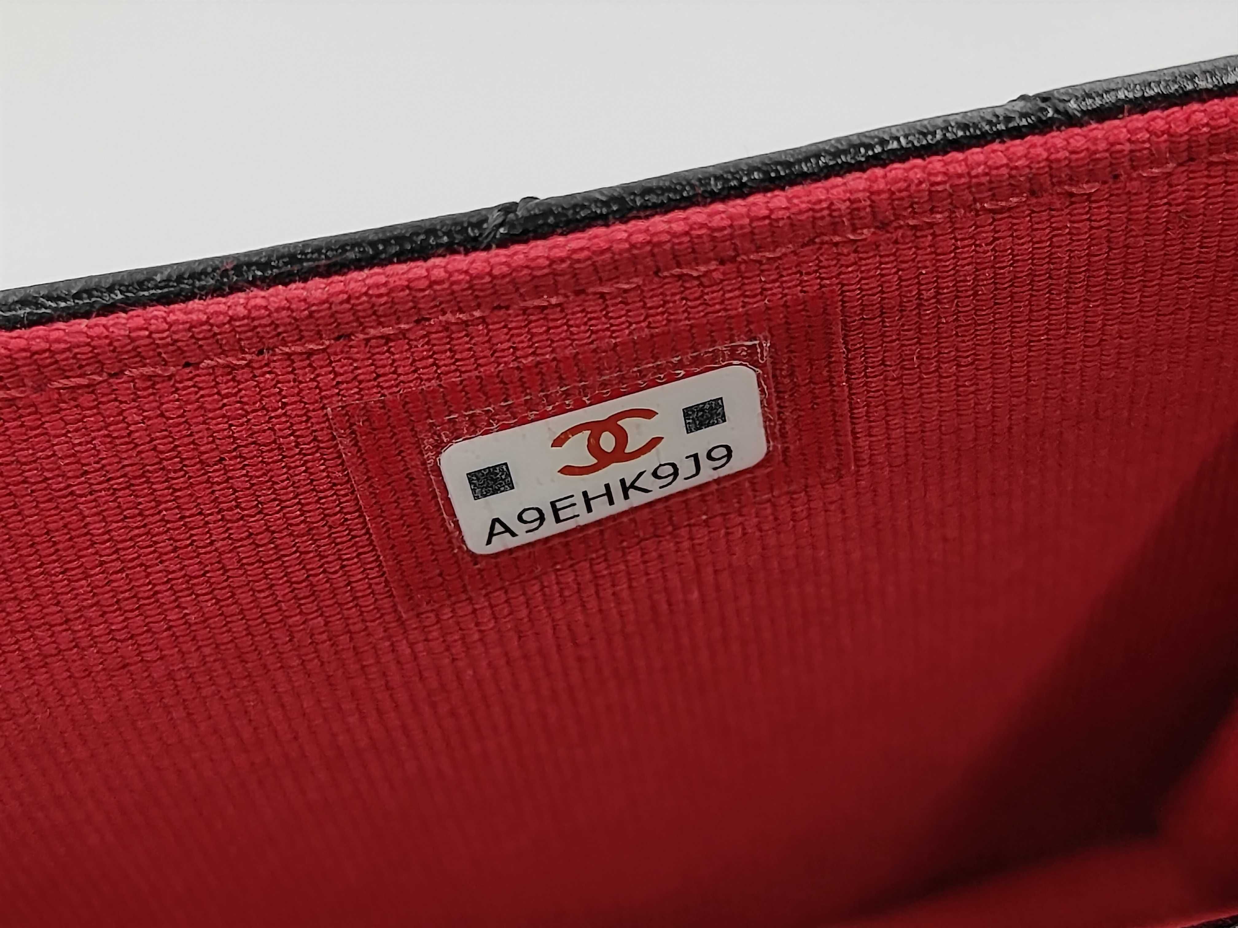 Matelassé Chain Shoulder Bag — view 9
