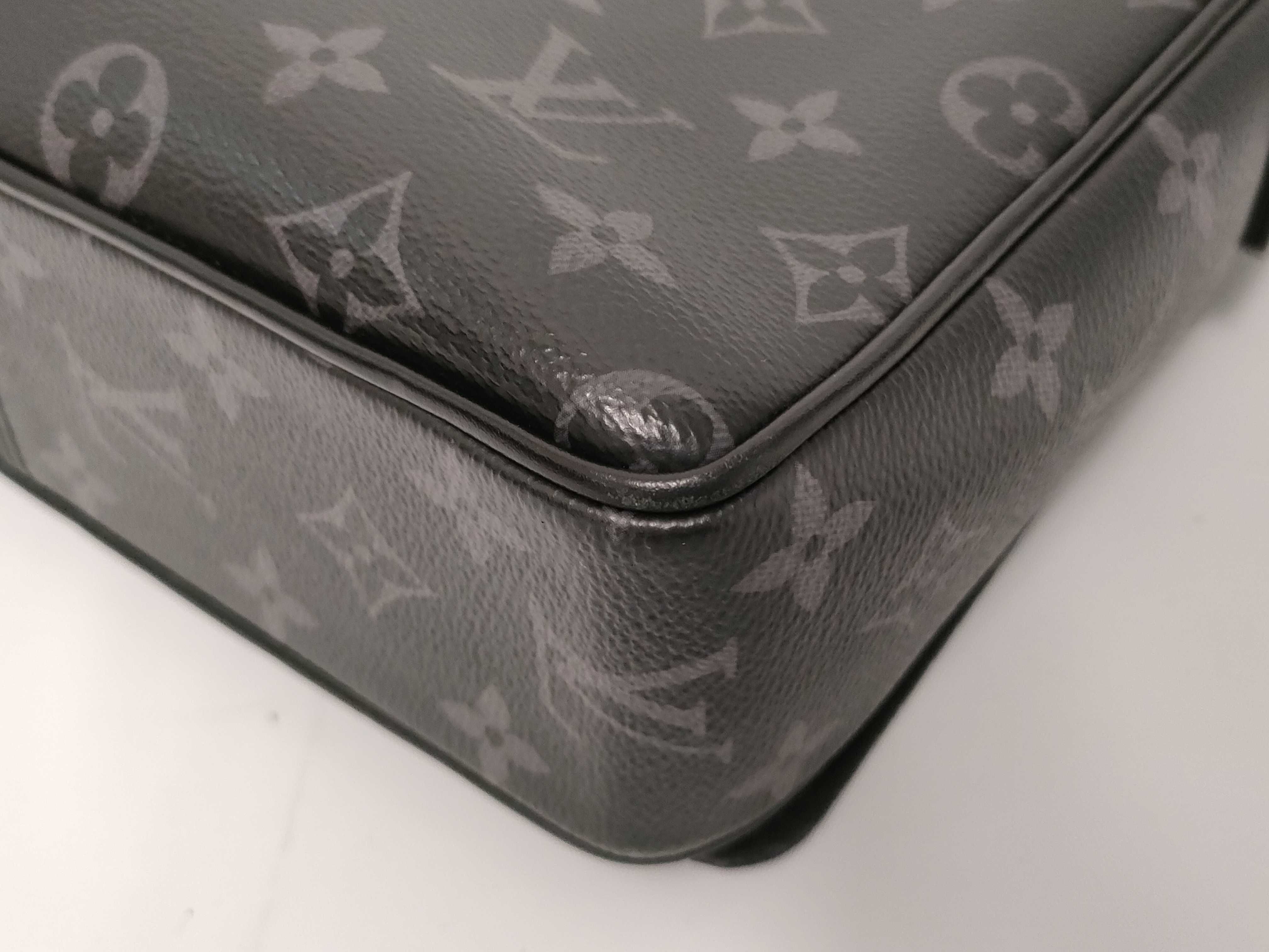 LV Monogram Eclipse District PMNM M44000 RFID detected shoulder bag — view 4