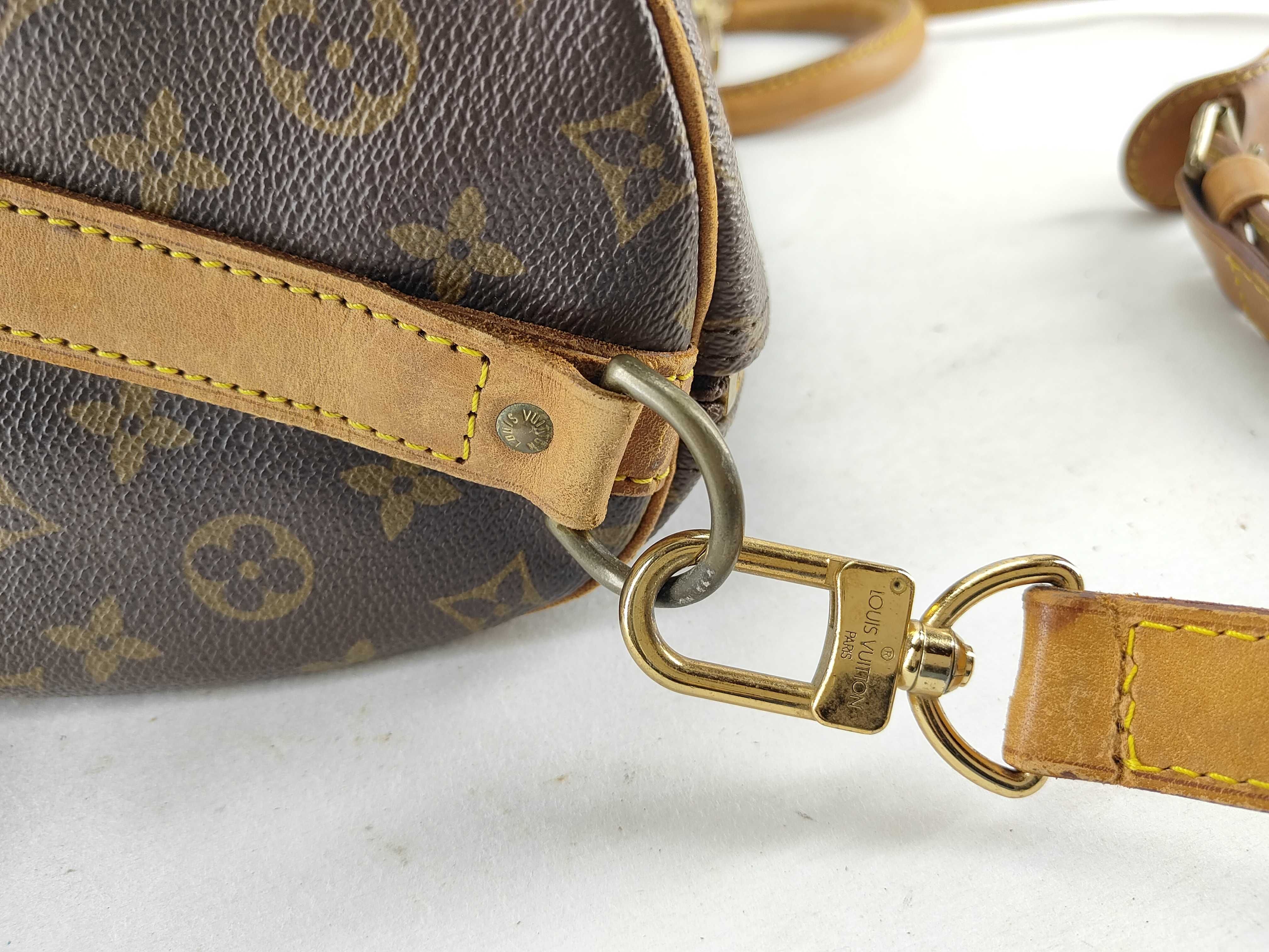 Monogram LV Keepall Bandoulière 55 Monogram Boston Bag — view 11
