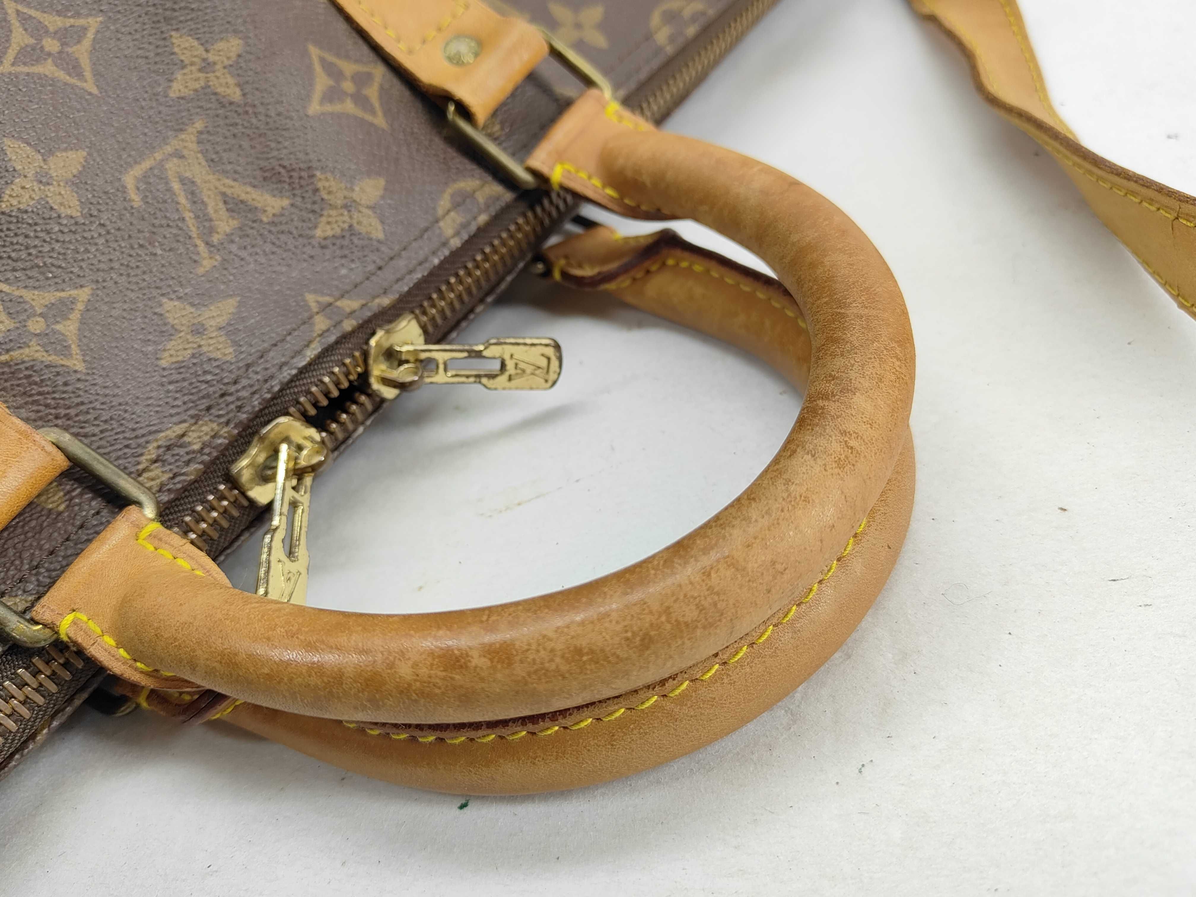 Monogram LV Keepall Bandoulière 55 Monogram Boston Bag — view 6