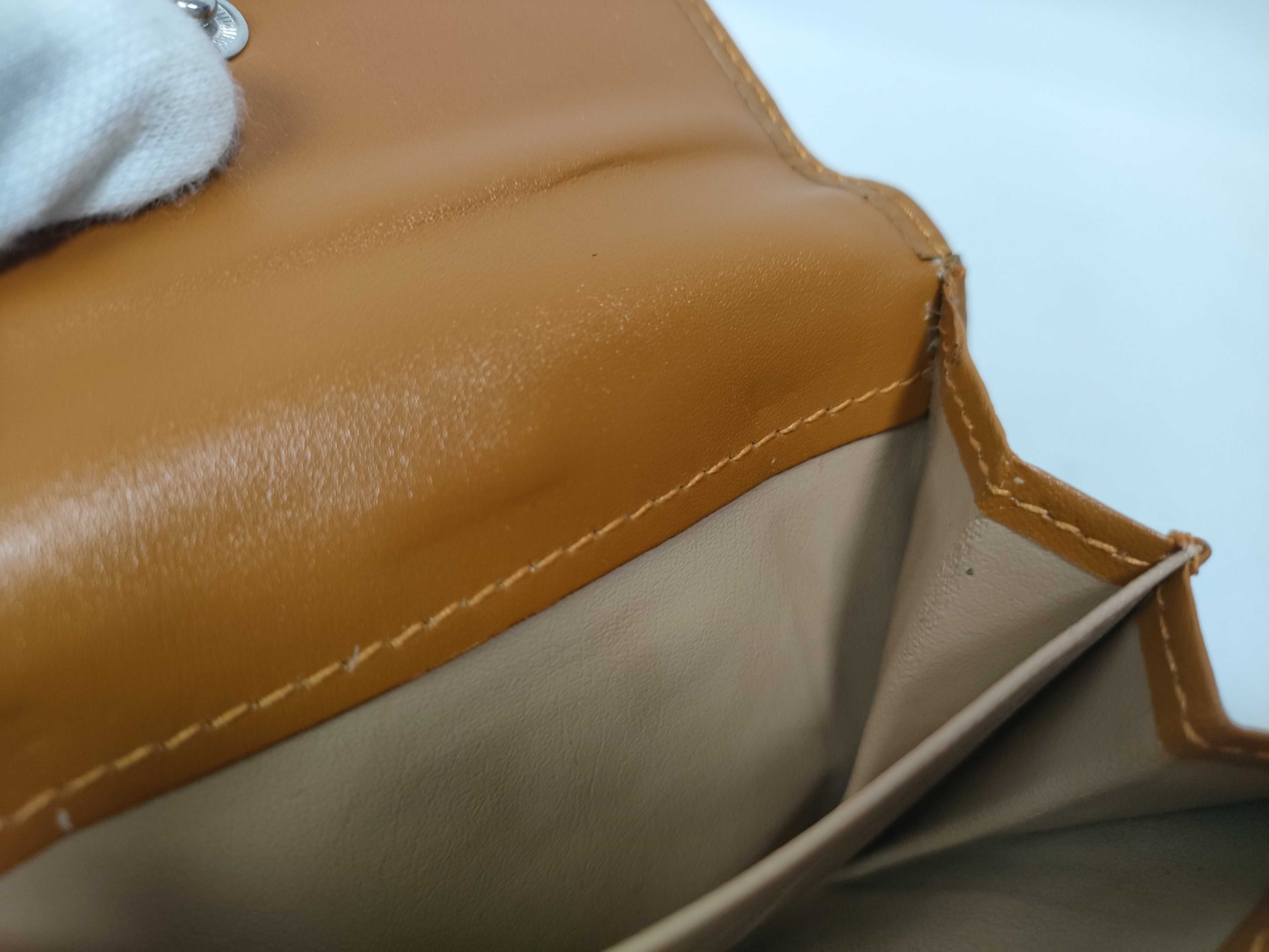 wallet — view 15