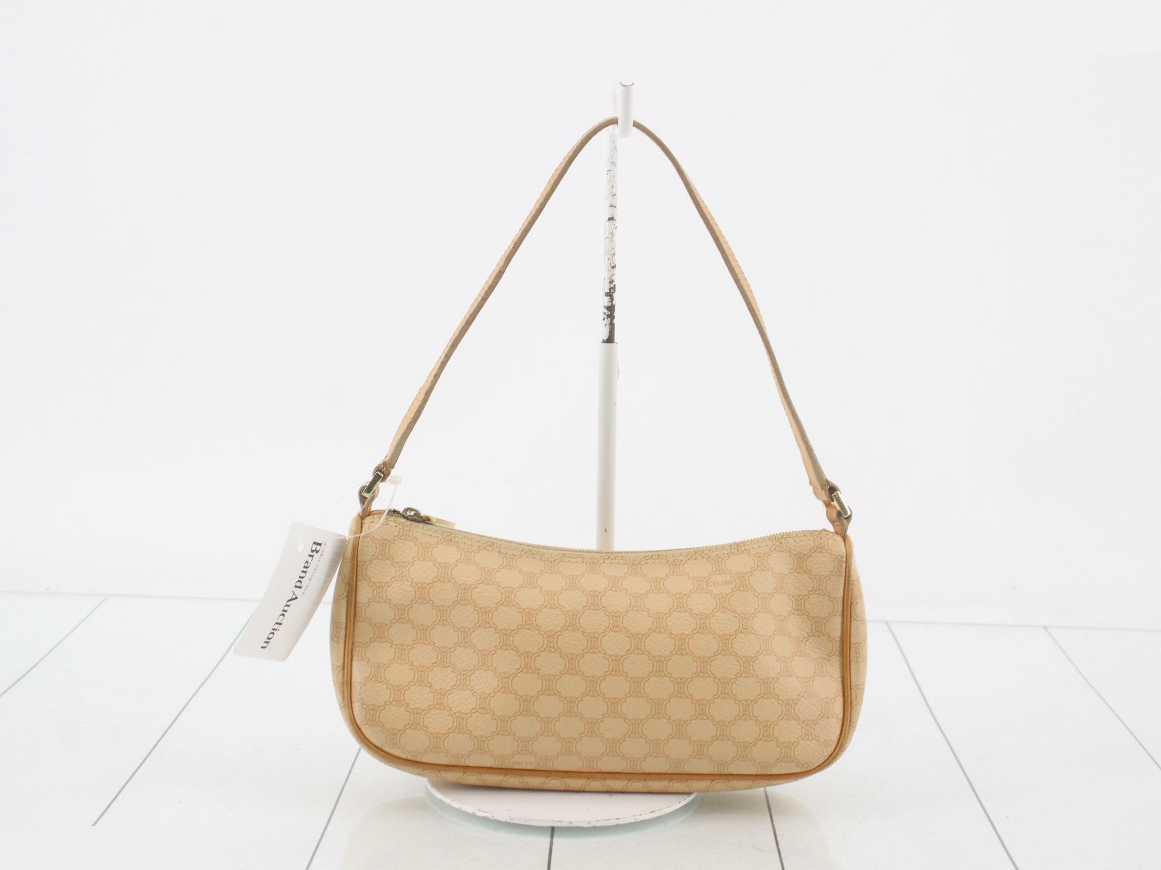 Other lines: Bags and shoulder bags