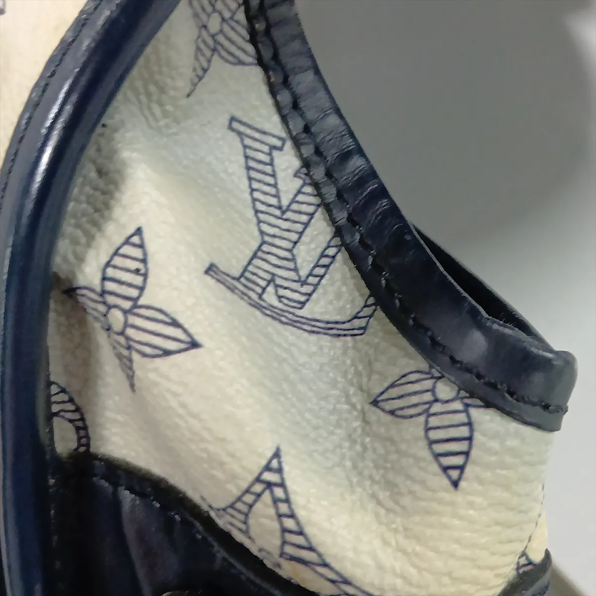 Monogram Savannah Messenger BB M54247 FO5106 Multicolor — view 9