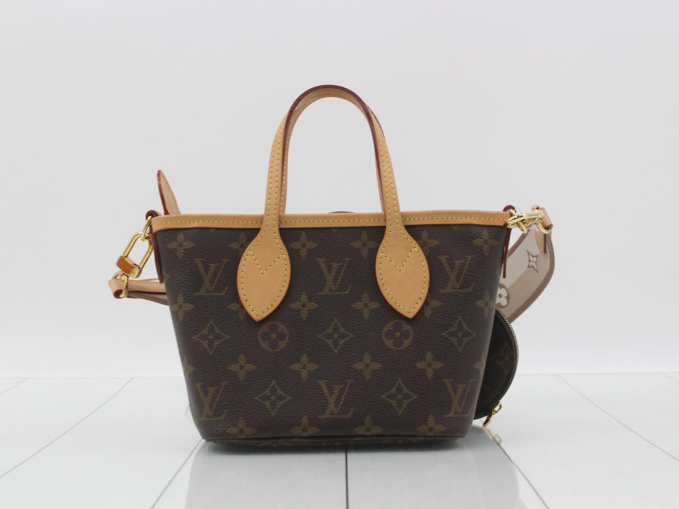Monogram Neverfull BB with pouch, IC chip detected. — view 2
