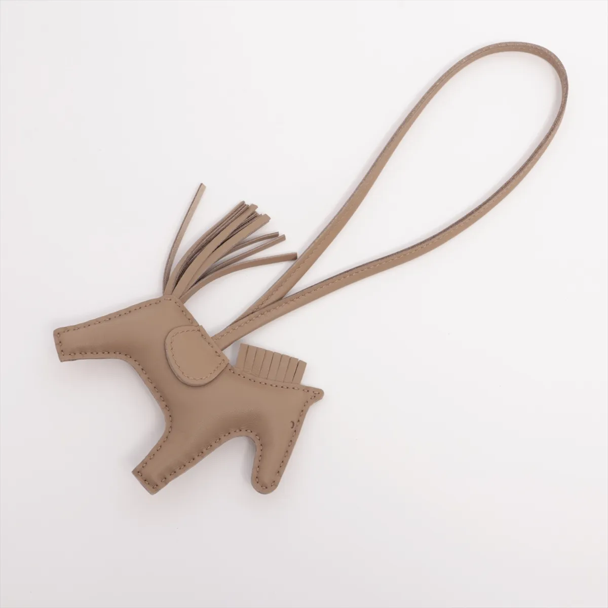 Rodeo Charm PM B: 2023 Charm Anyomiro Etoup Thread Fuzzing — view 2