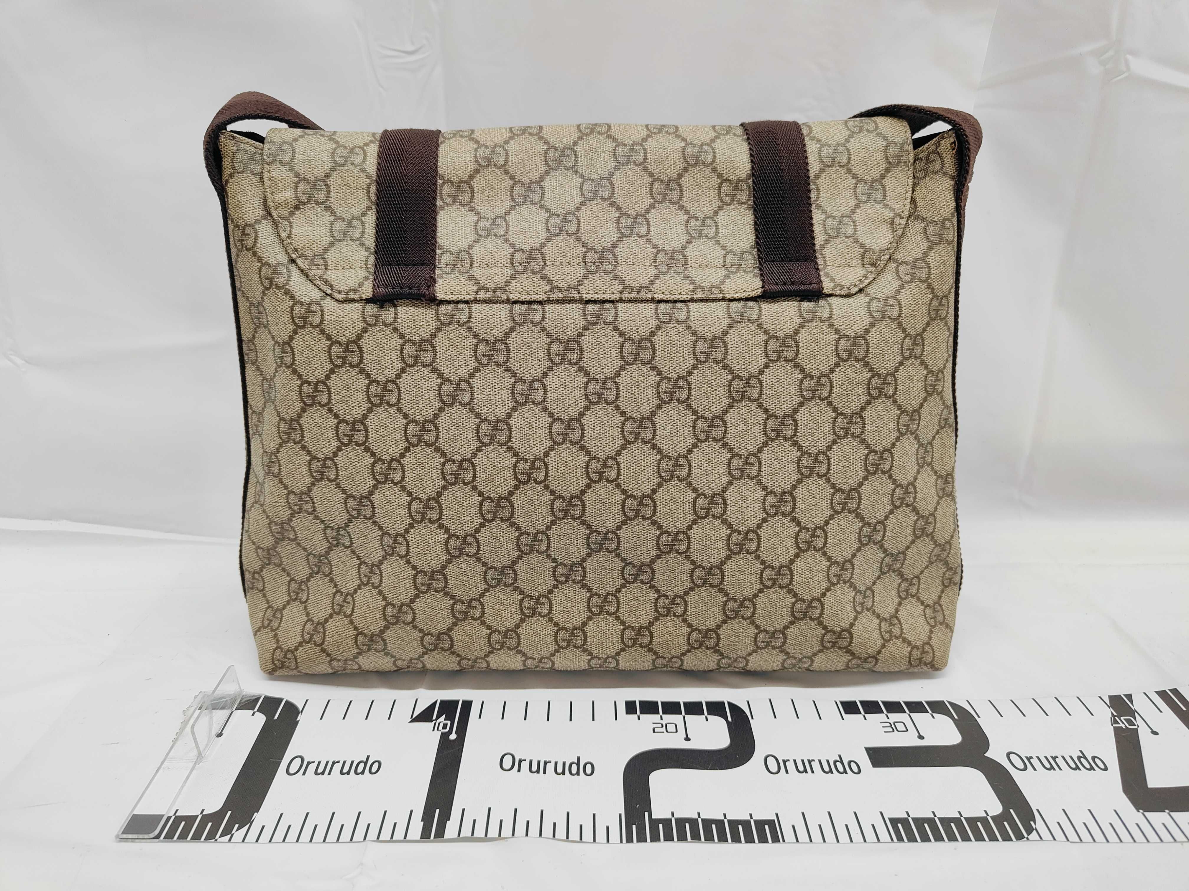 GG Supreme Double Buckle Messenger Bag Shoulder Bag — view 2