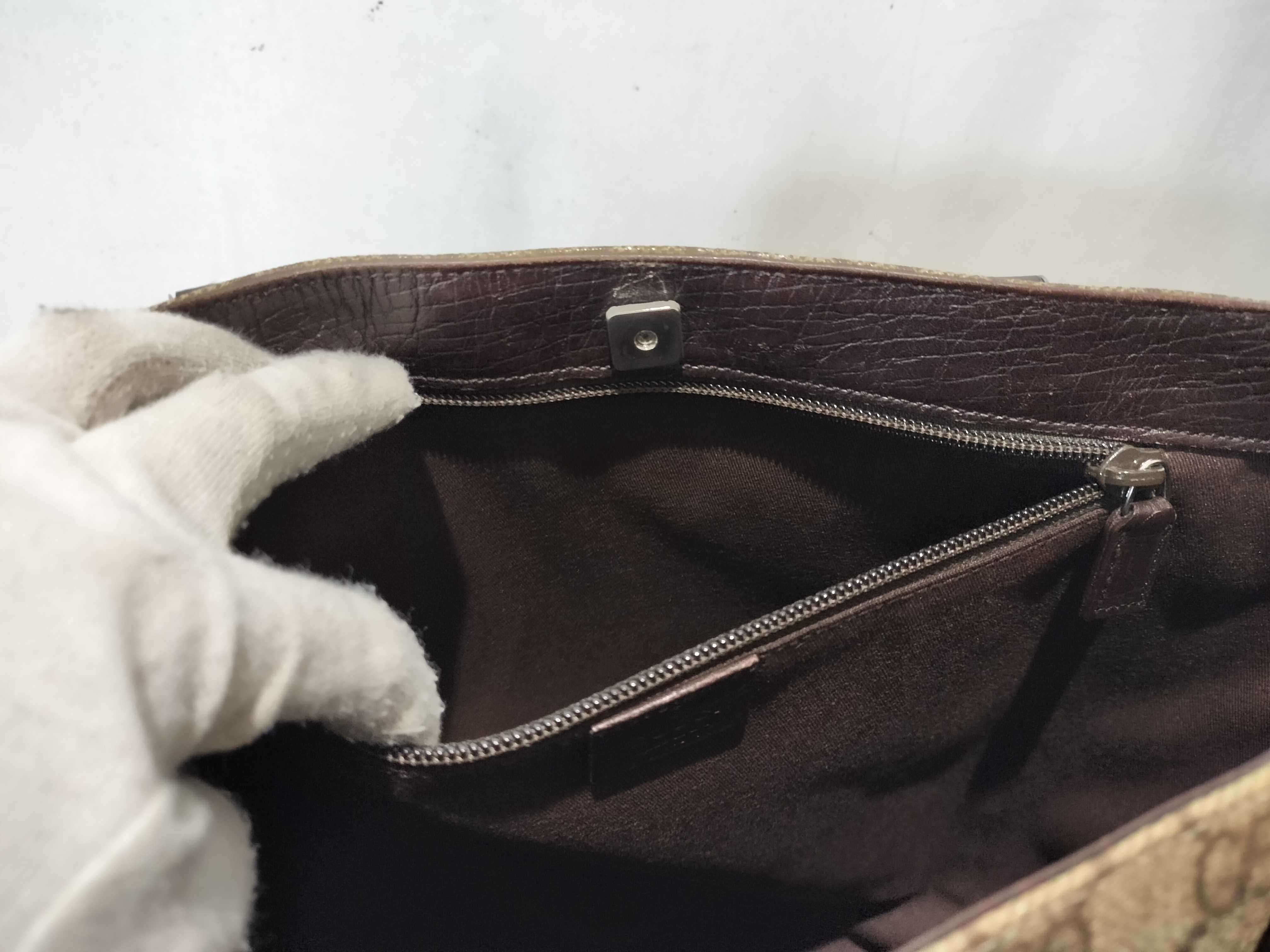 GG Supreme Tote Handbag — view 10