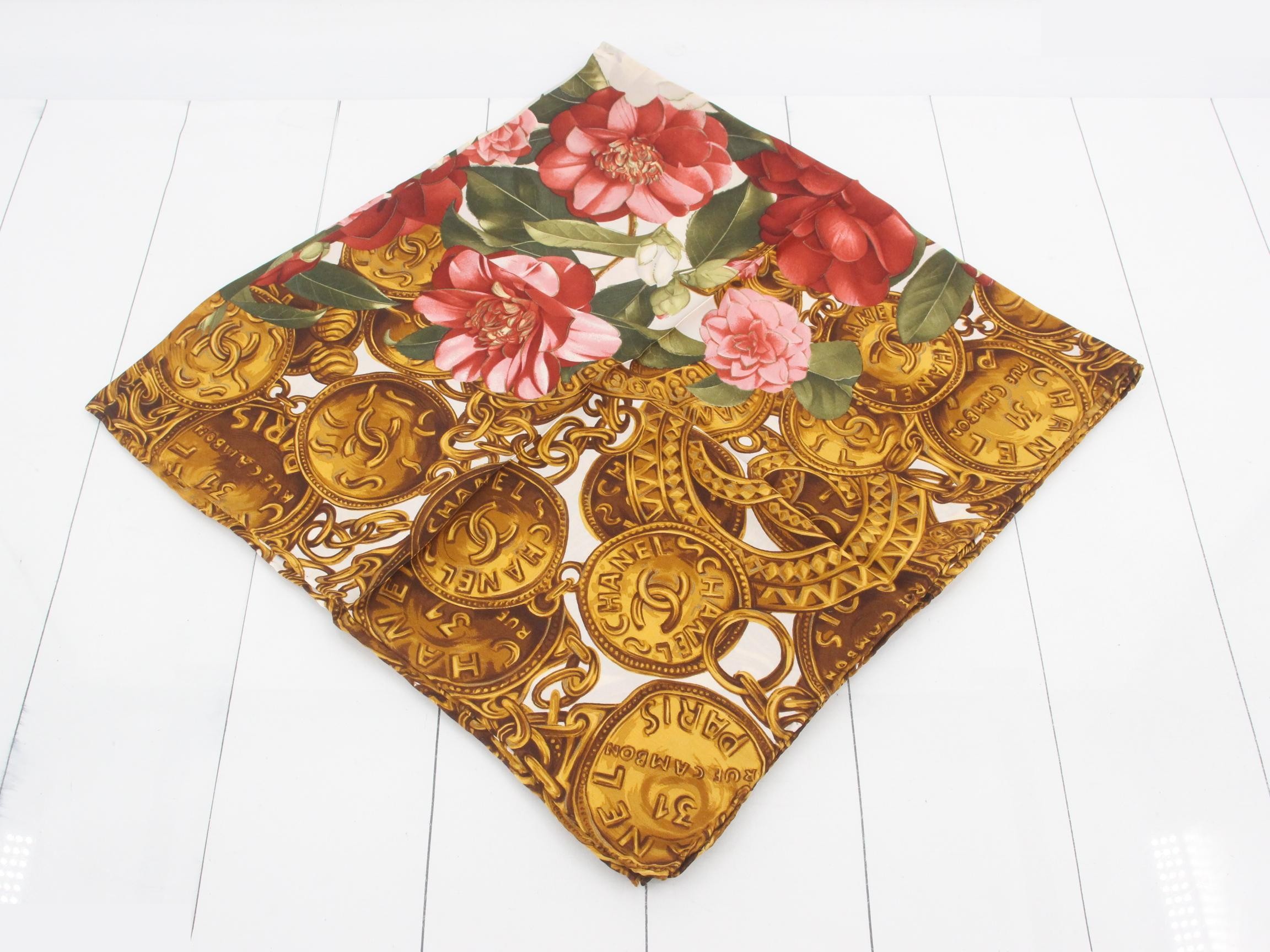 scarf — view 2