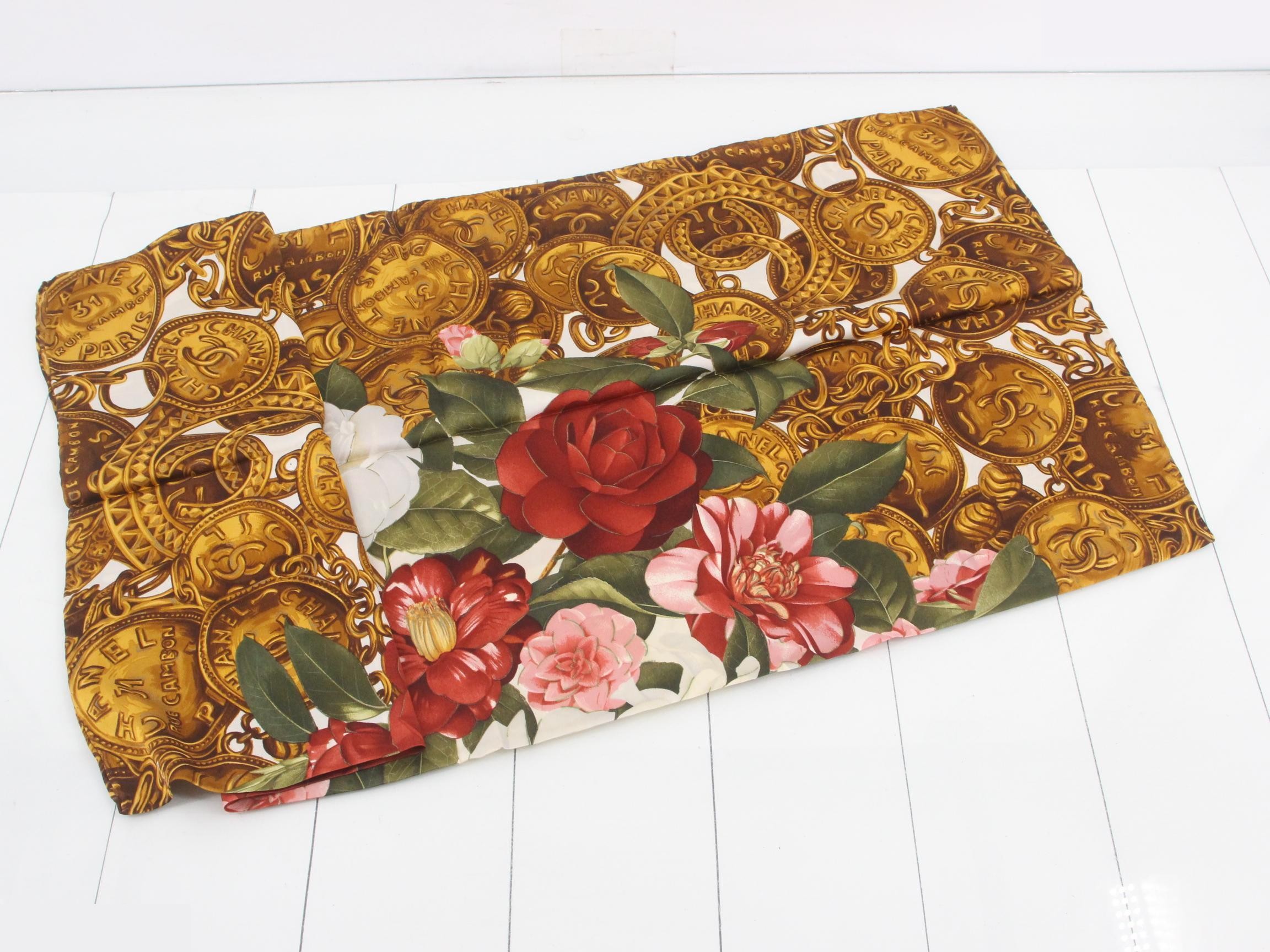 scarf — view 3