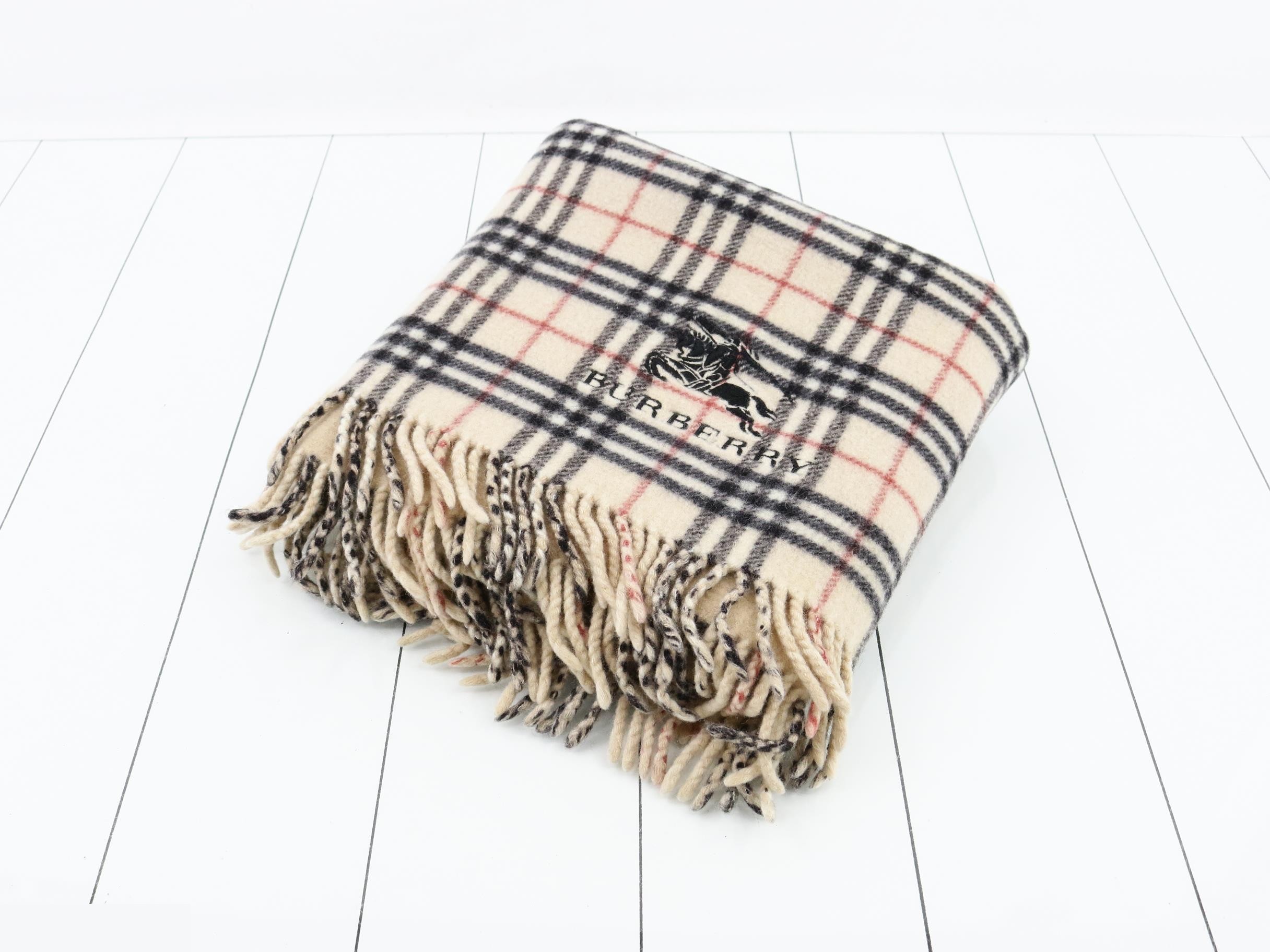 Other items: accessories, shawls (lap blankets)