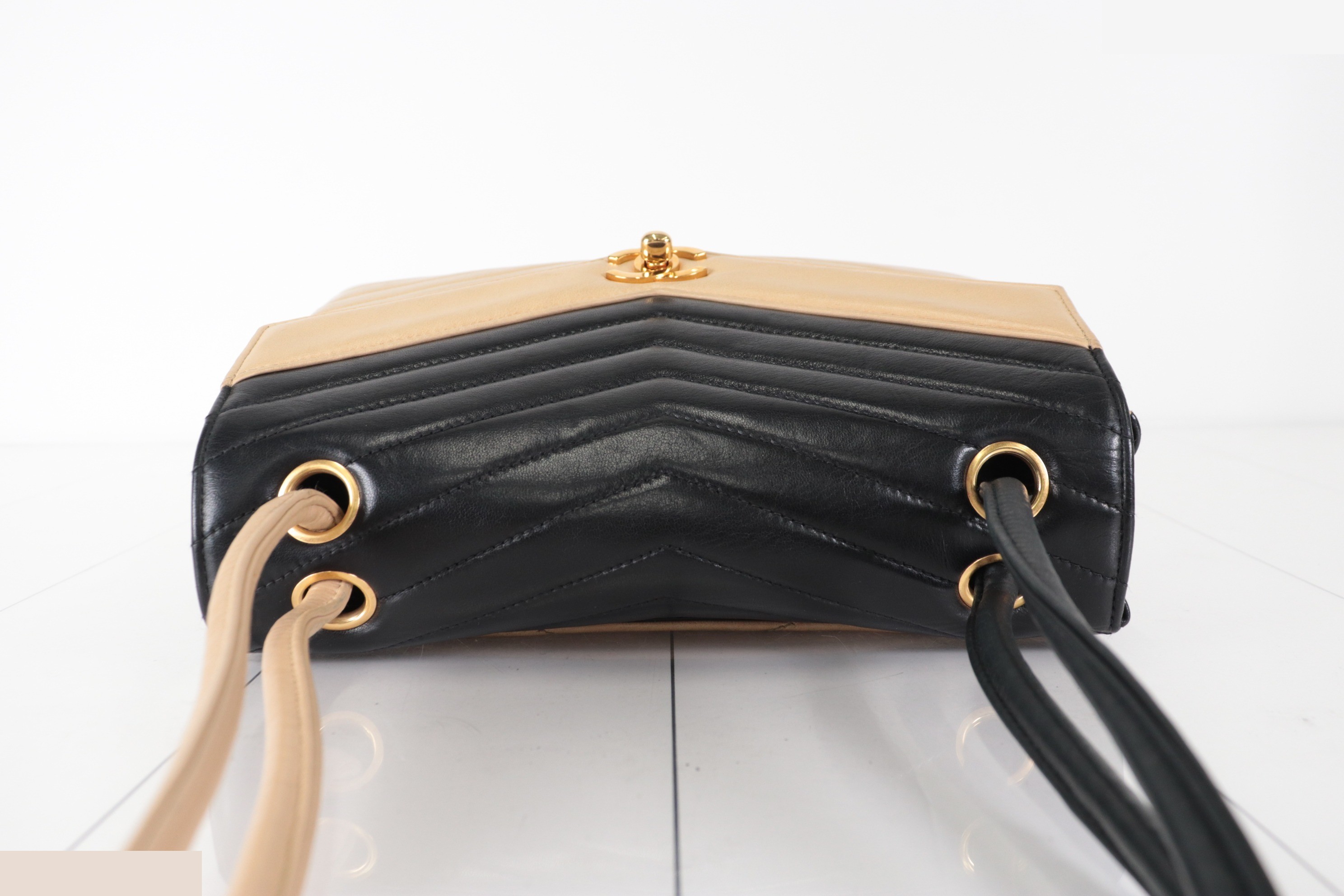 Chevron Lamb Bicolor Shoulder Bag, Black/Beige, Series 7 — view 6