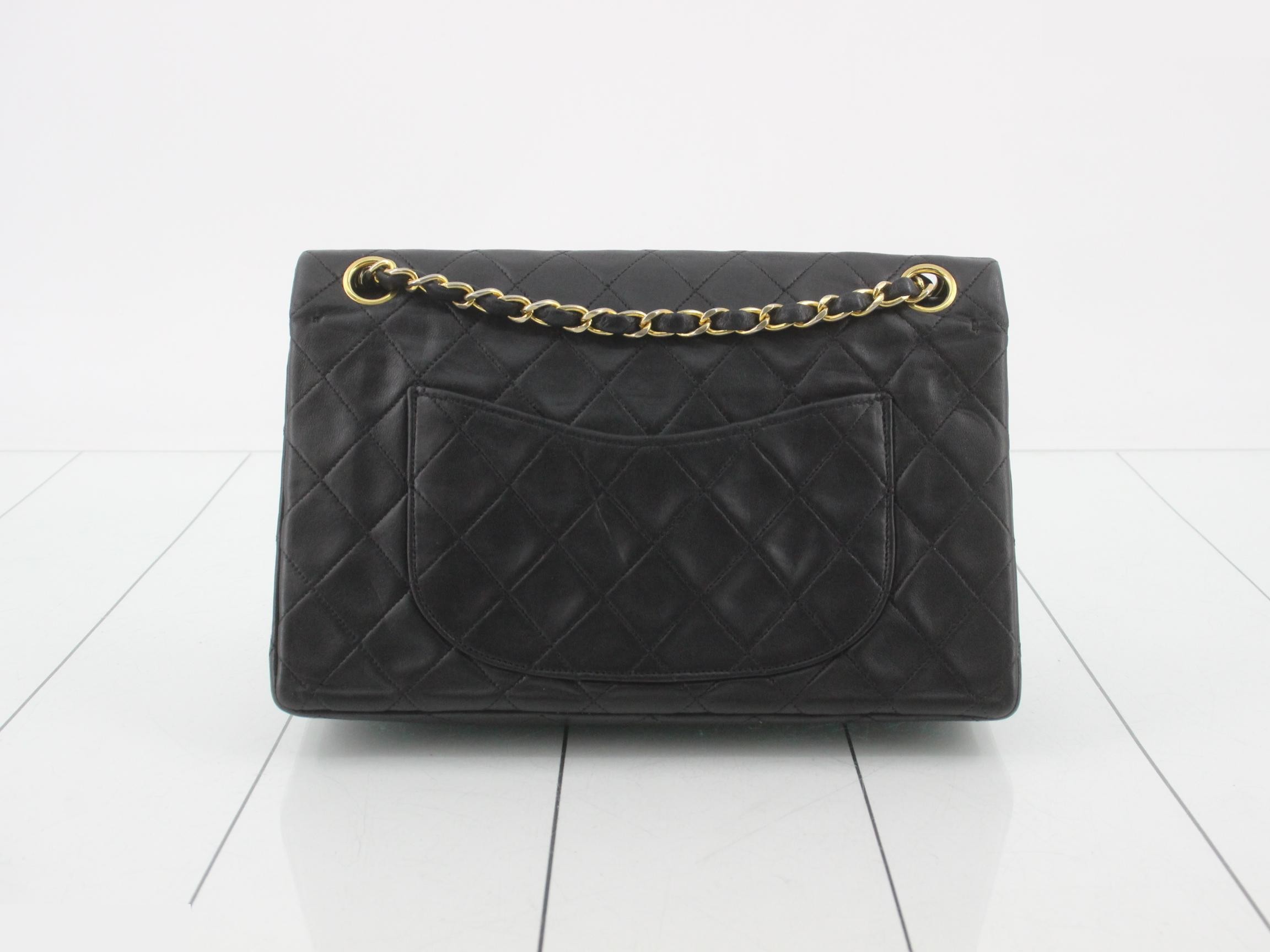 Matelassé (Bag) - Shoulder Bag with Double Flap — view 2
